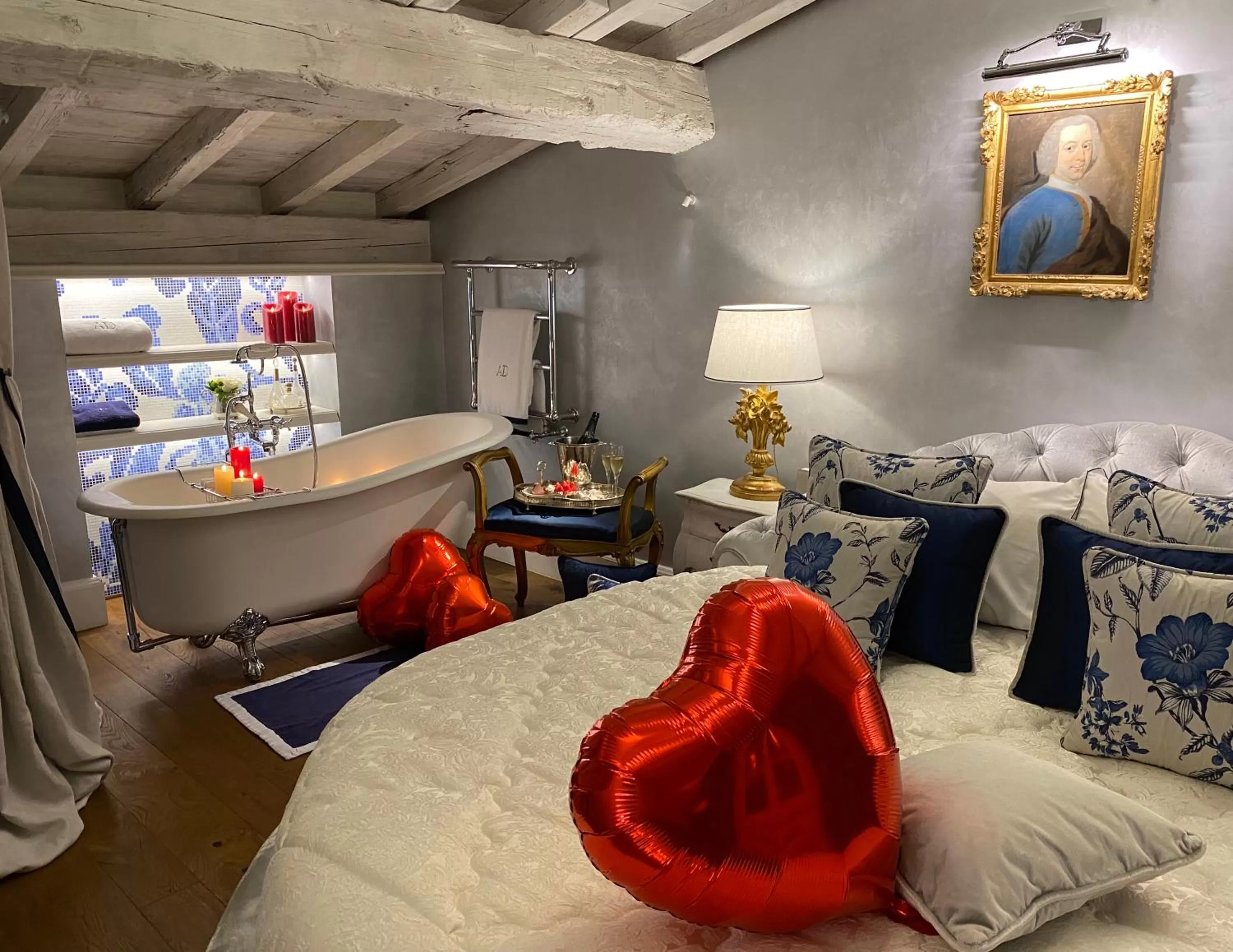 Decorative detail, Bed in Antica Dimora Desenzano