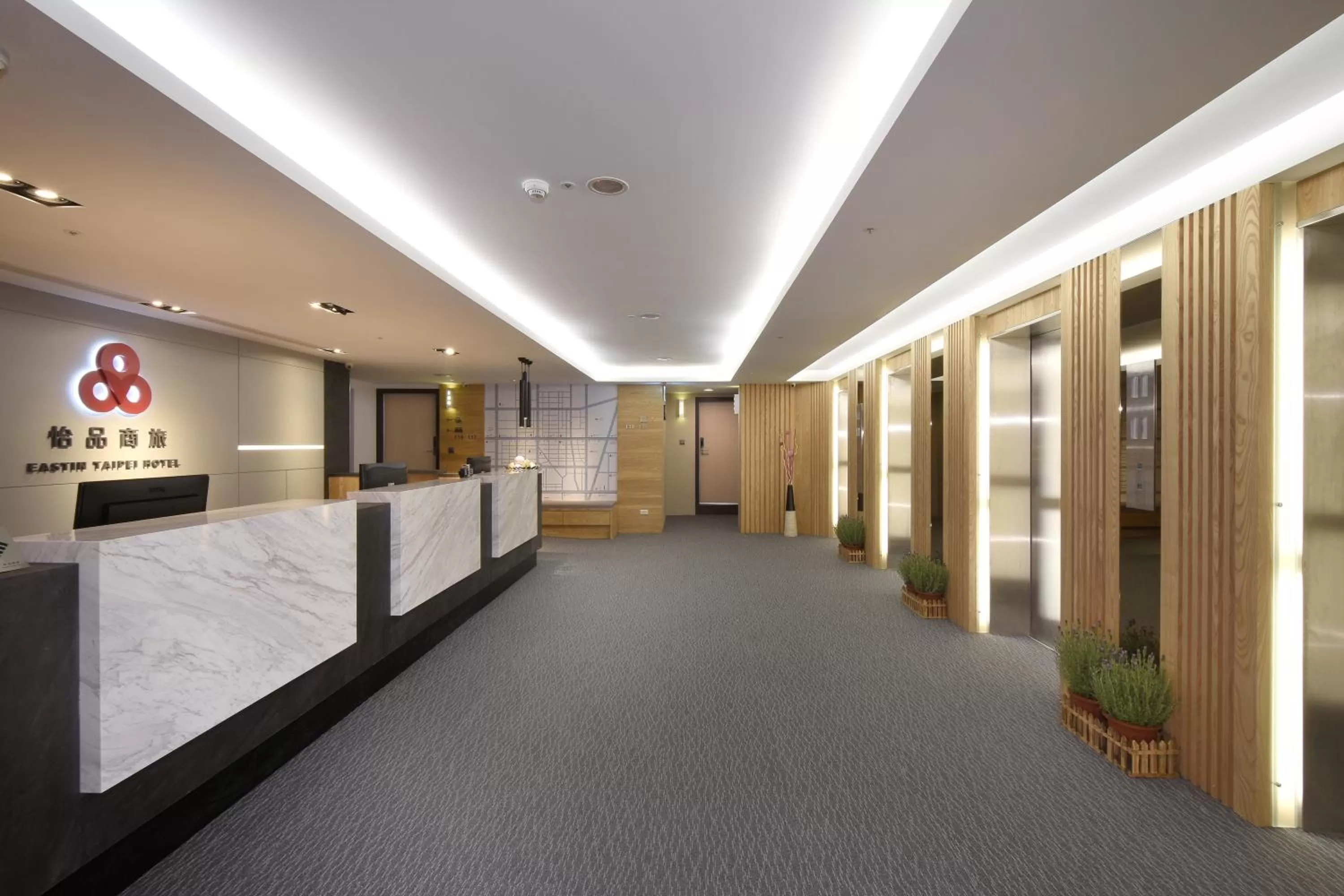 Lobby or reception in Eastin Taipei Hotel