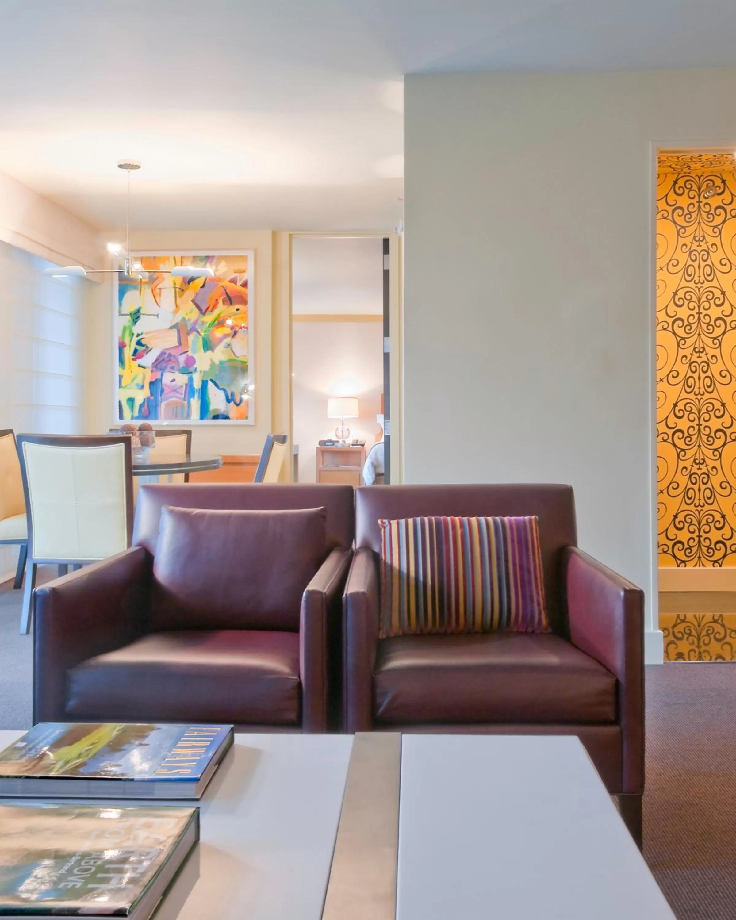 Living room in The Colonnade Hotel