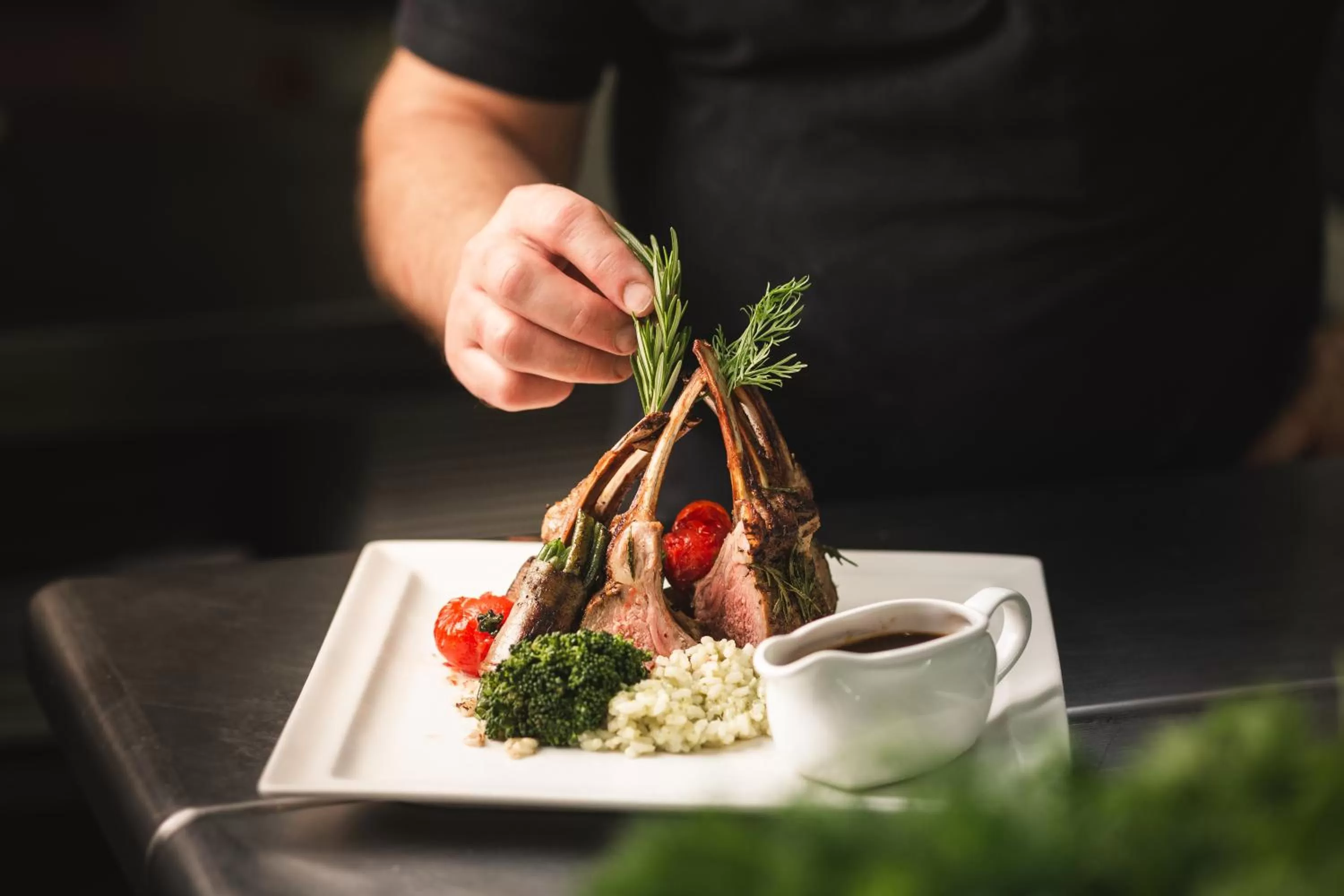 Restaurant/places to eat in Hotel Enzian