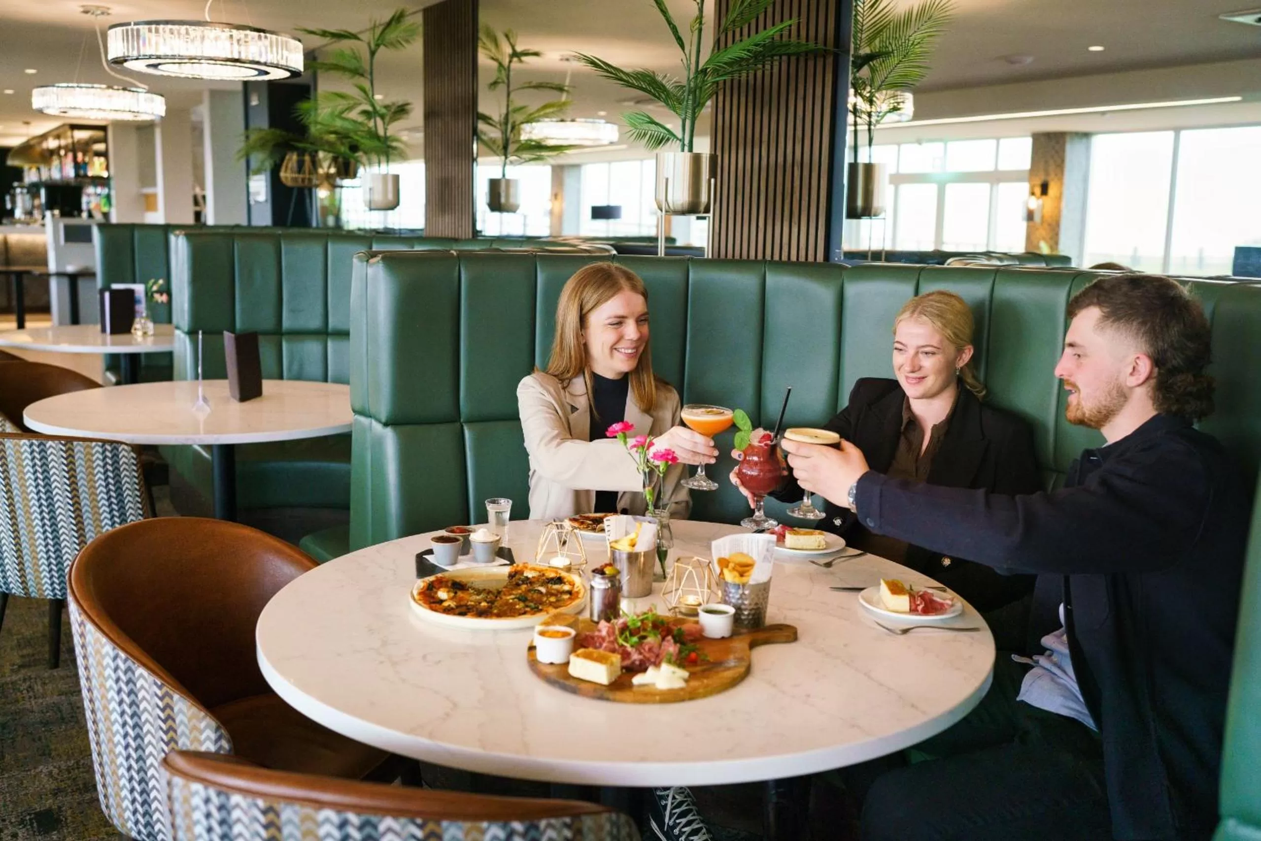 Lounge or bar in The Cliff Hotel & Spa