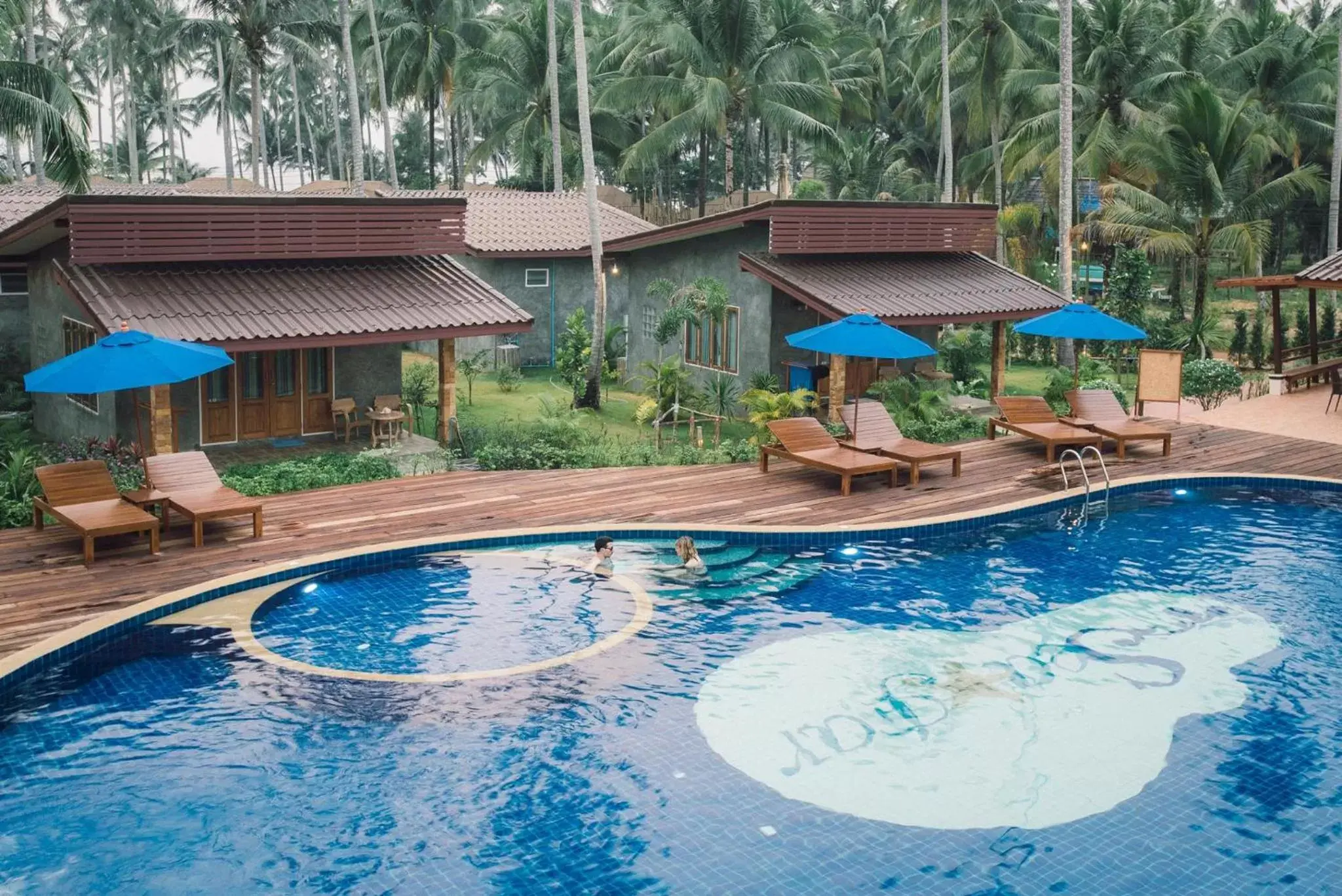 Swimming Pool in Seafar Resort