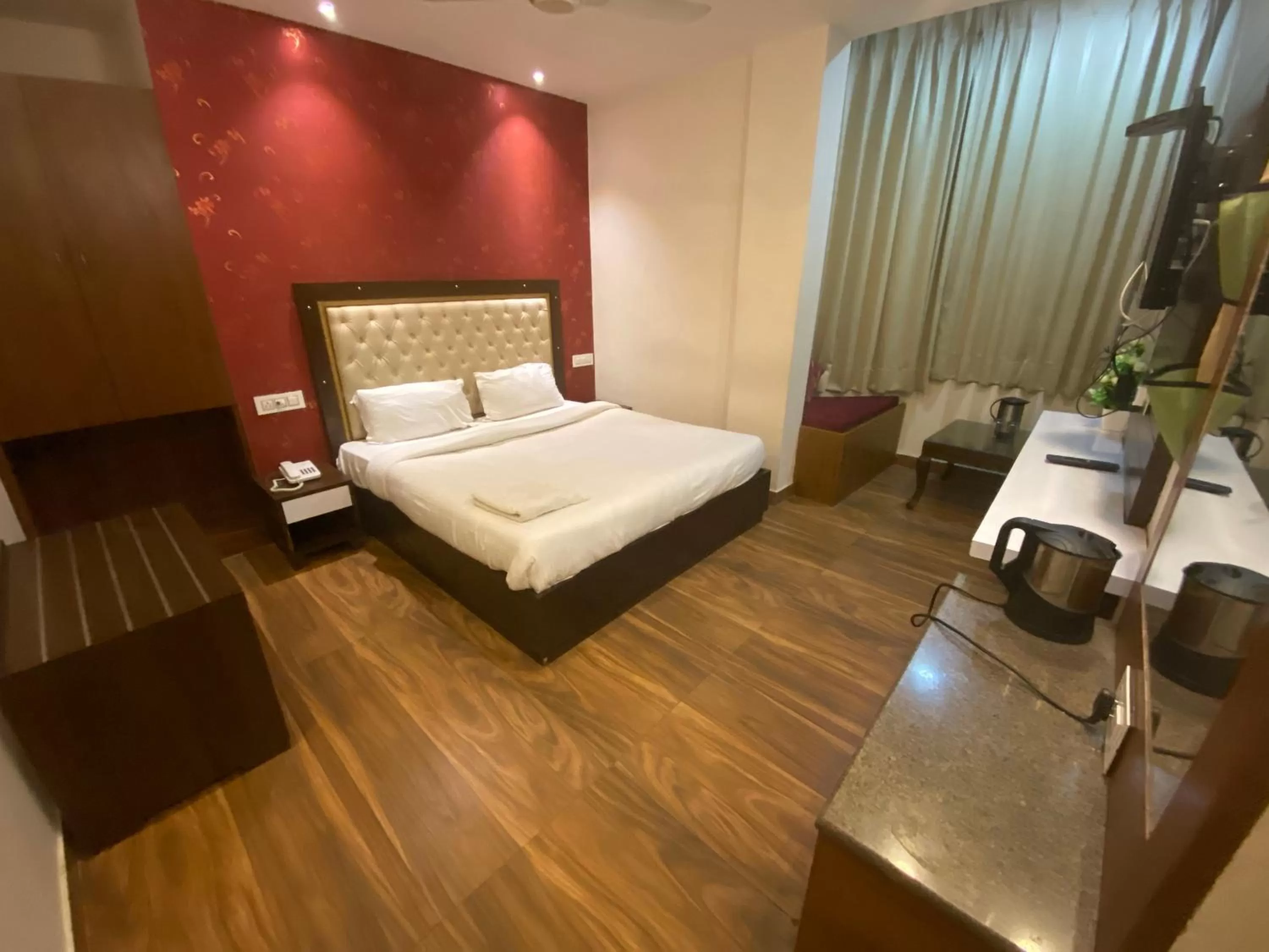 Bed in Hotel Ambika Resort Manali