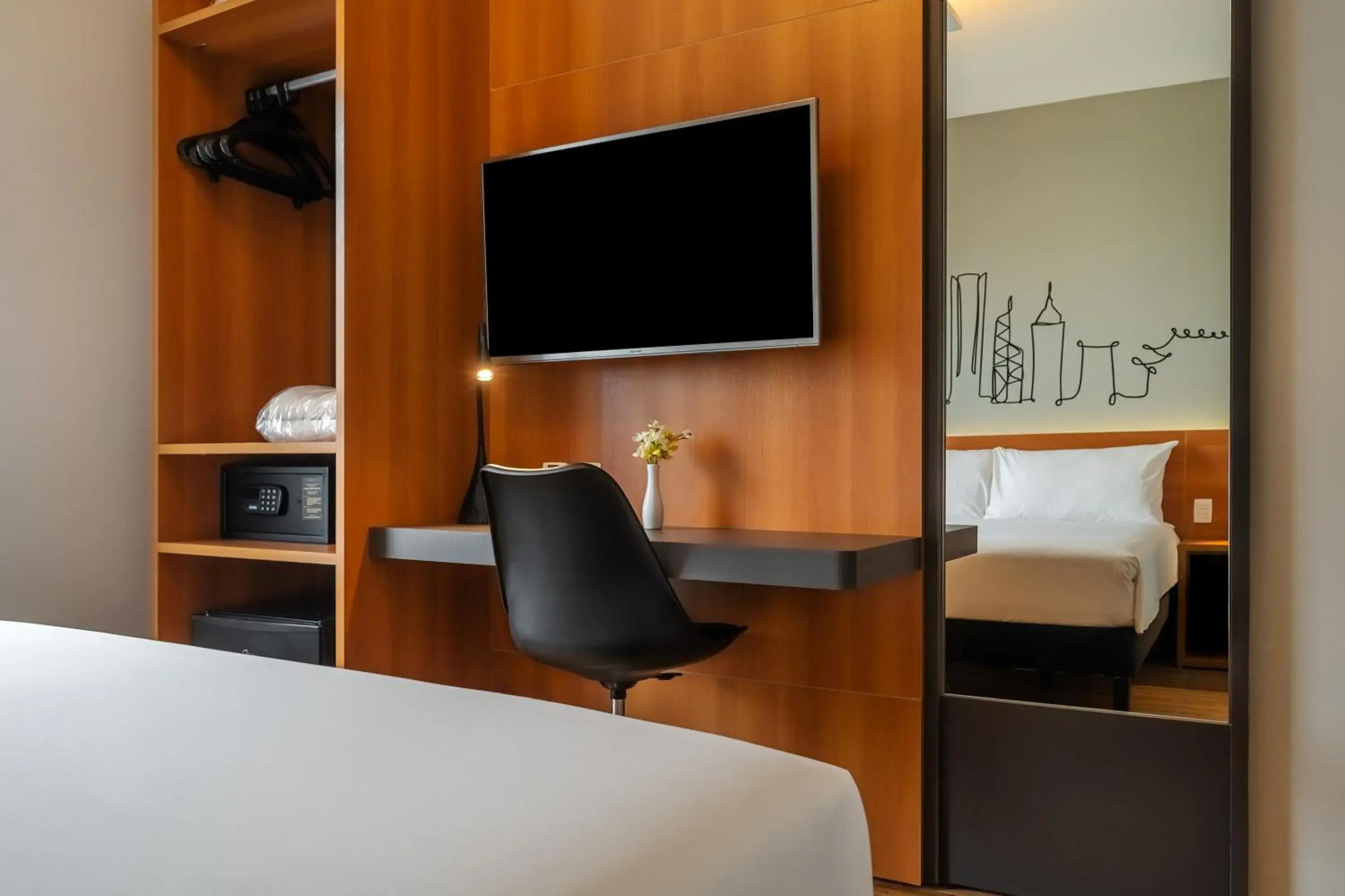 Bedroom, Bed in Ibis Styles SP Centro Bedroom, Bed in Ibis Styles SP Centro