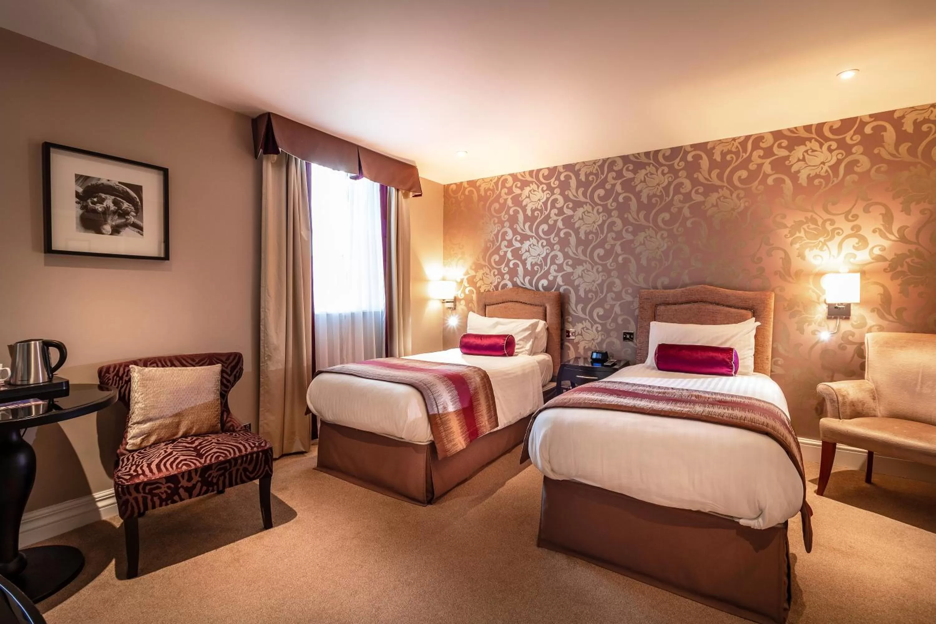 Bed in The Swan Hotel, Wells, Somerset - The Coaching Inn Group