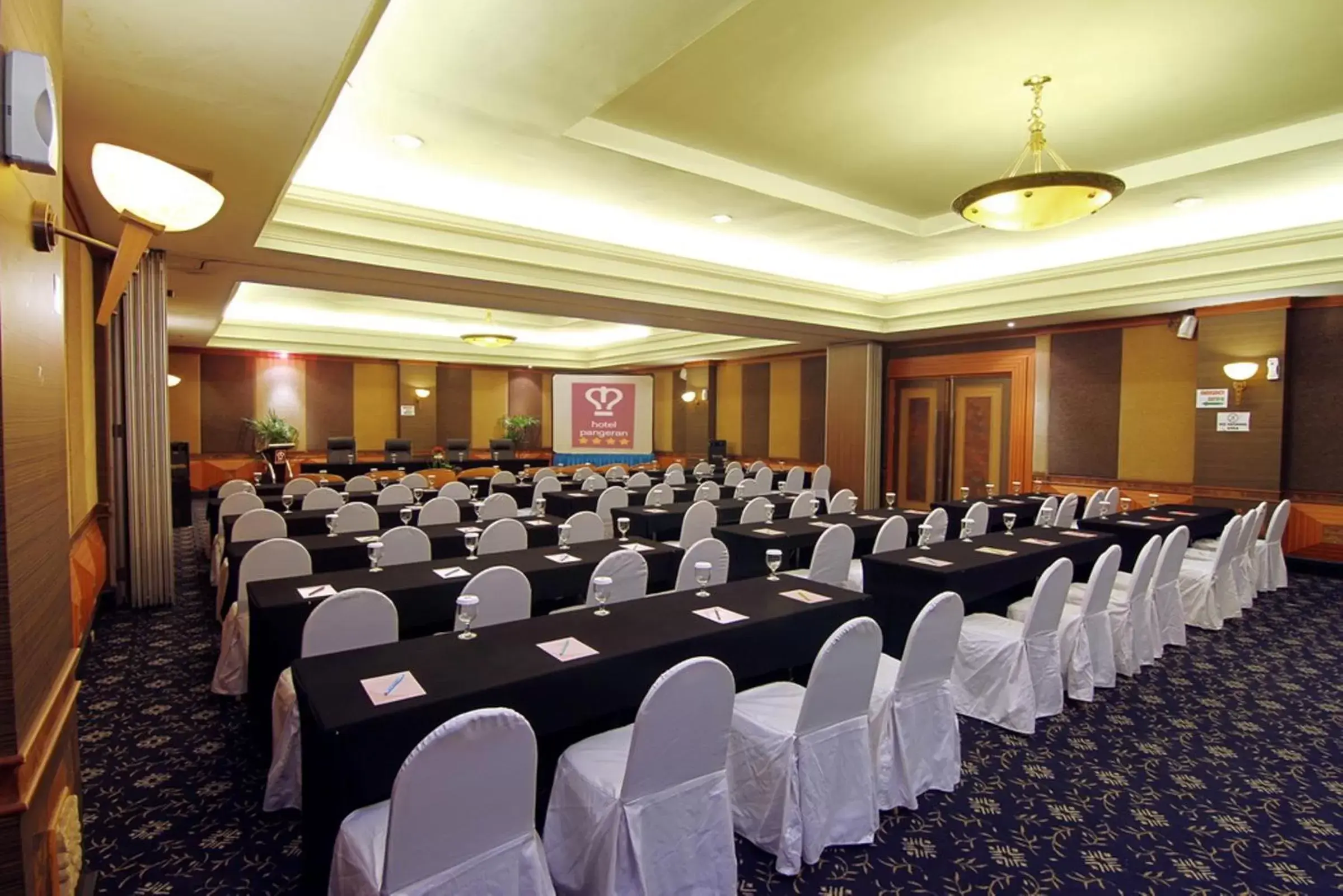 Banquet/Function facilities in Pangeran Beach Hotel