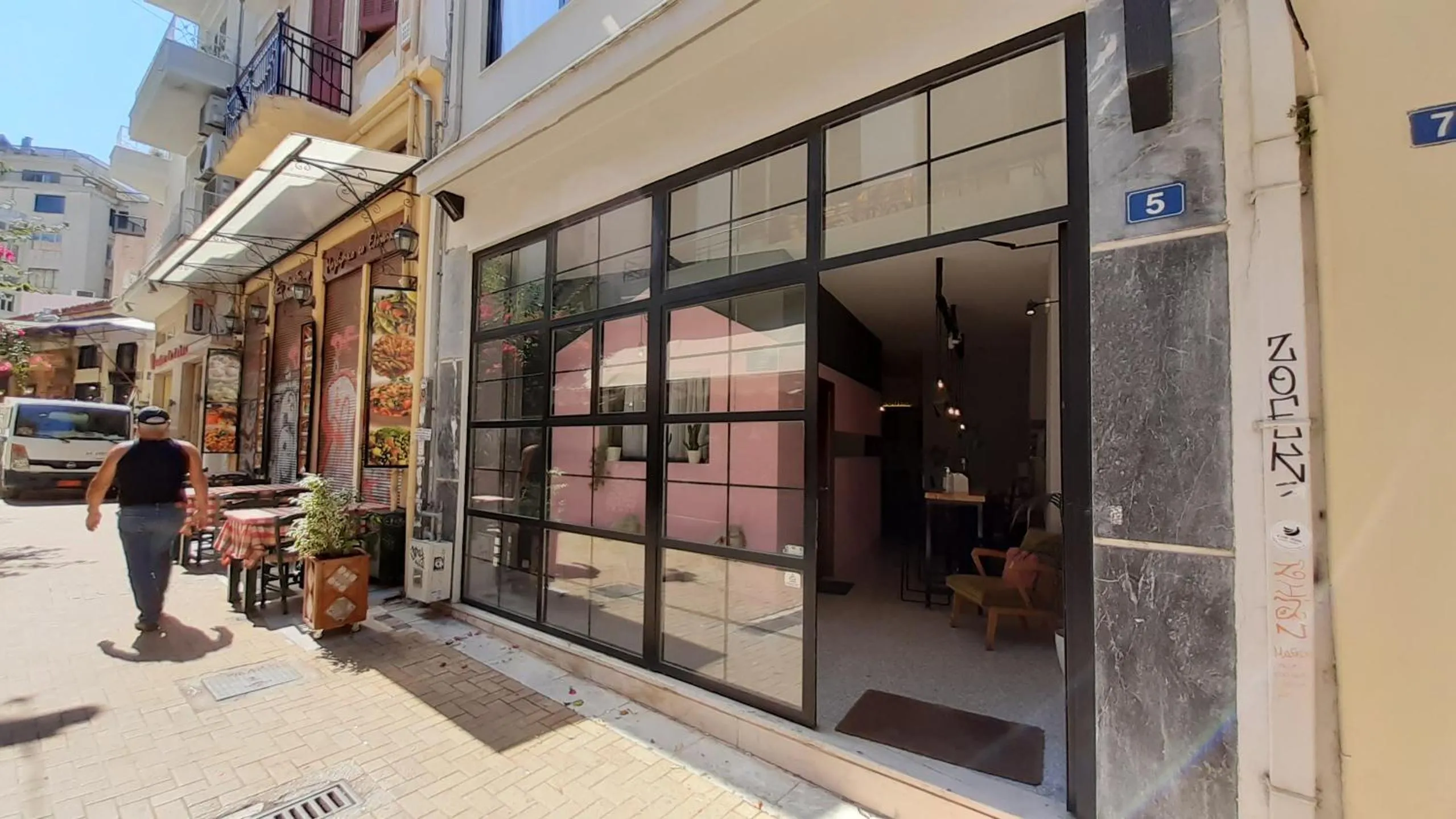 Property building in Live in Athens, PSYRRI Central Apartments