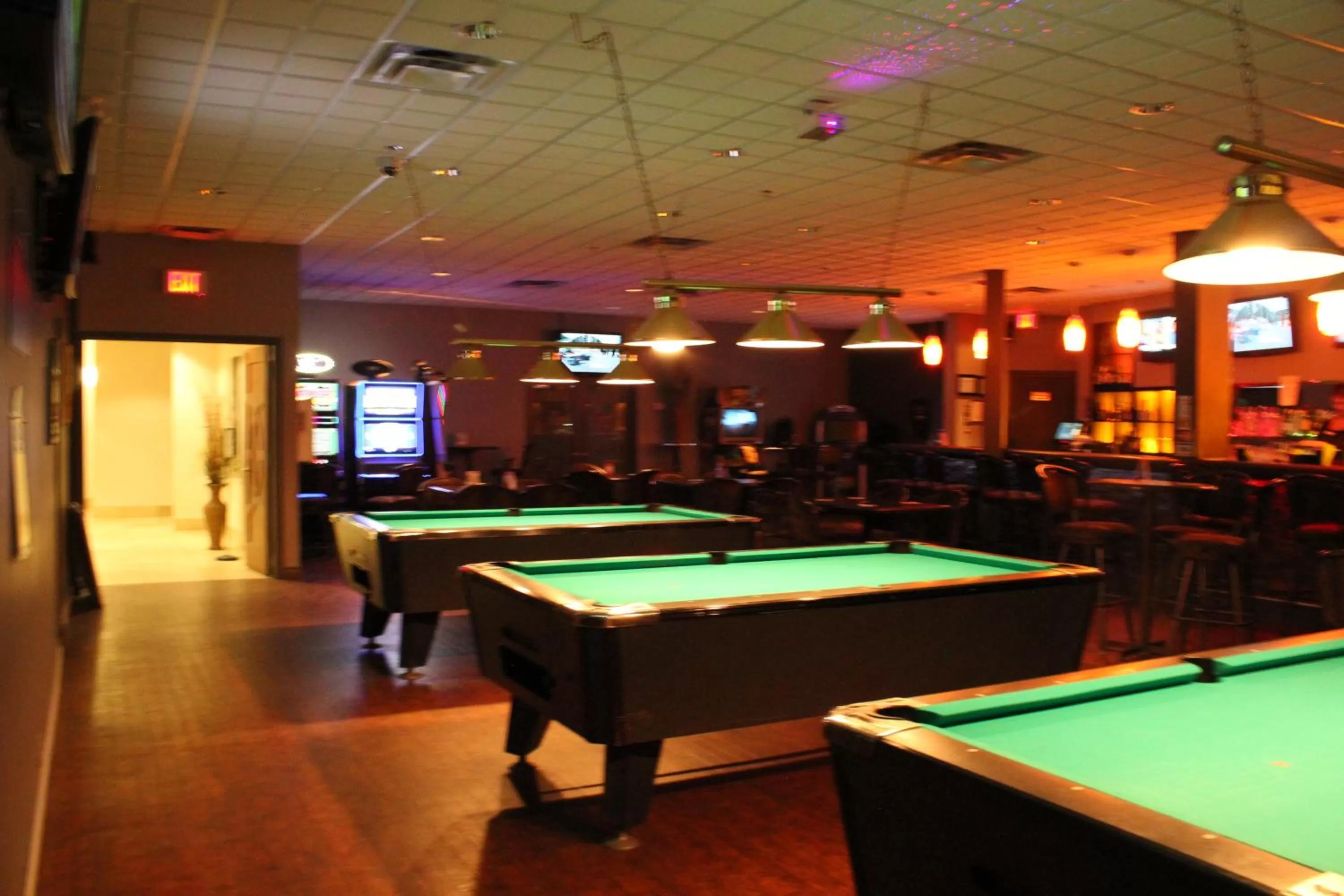 Lounge or bar in Ramada by Wyndham Edmonton South