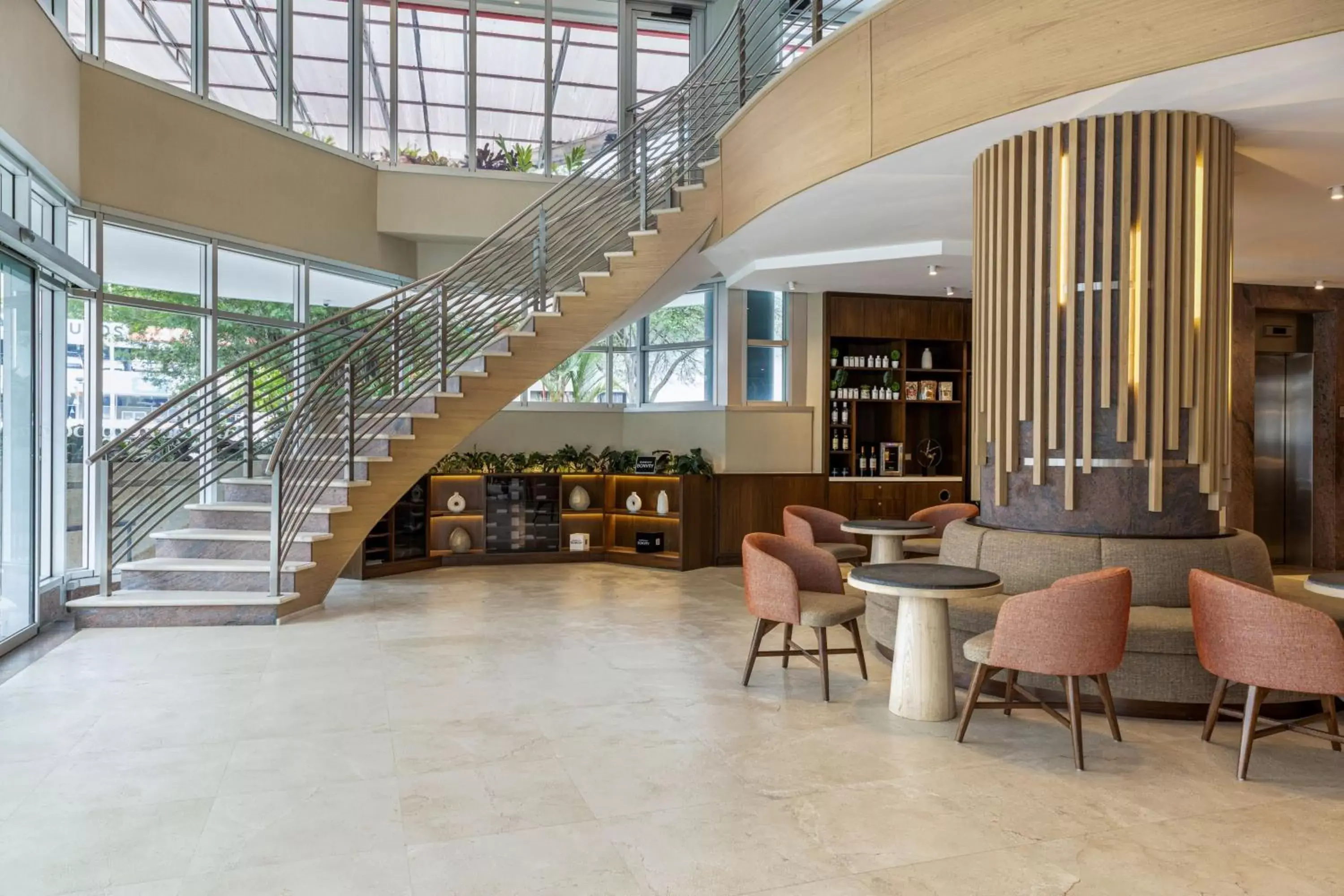 Property building, Lounge/Bar in Marriott Executive Apartments Panama City, Finisterre