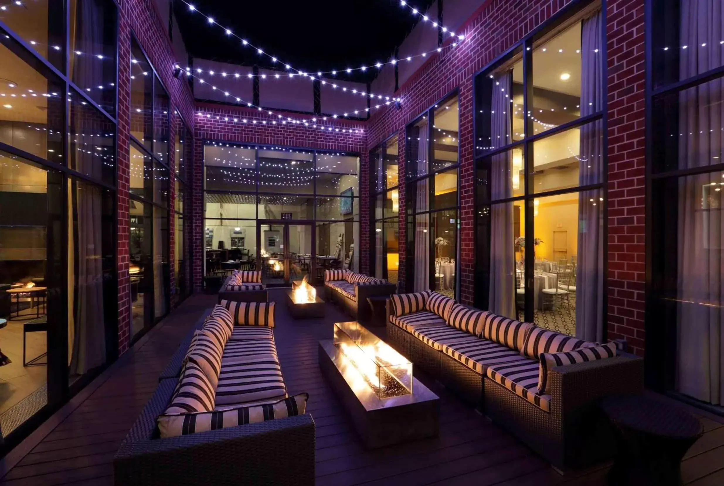 Inner courtyard view in Hilton Mystic Inner courtyard view in Hilton Mystic