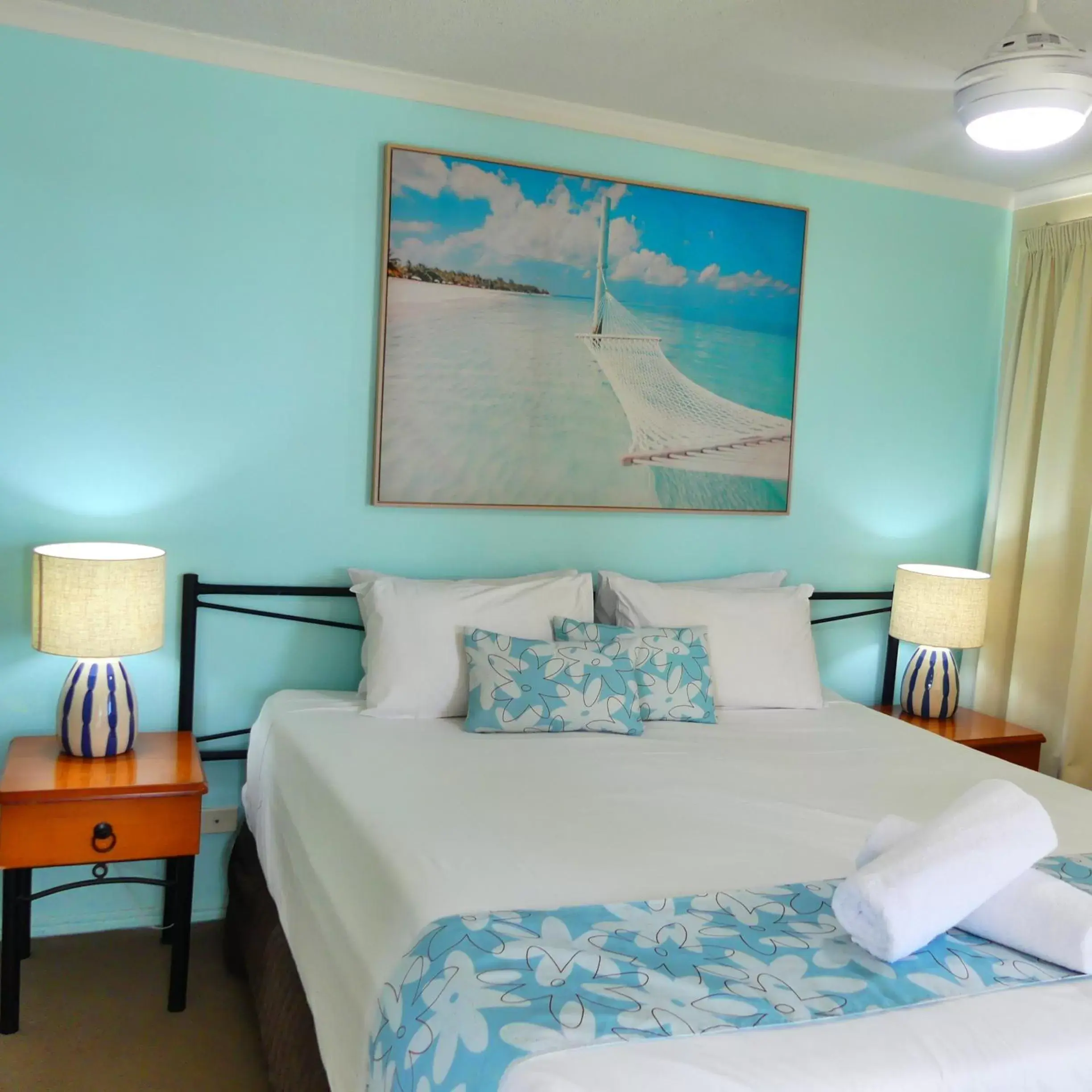 Bed in Bargara Blue Resort