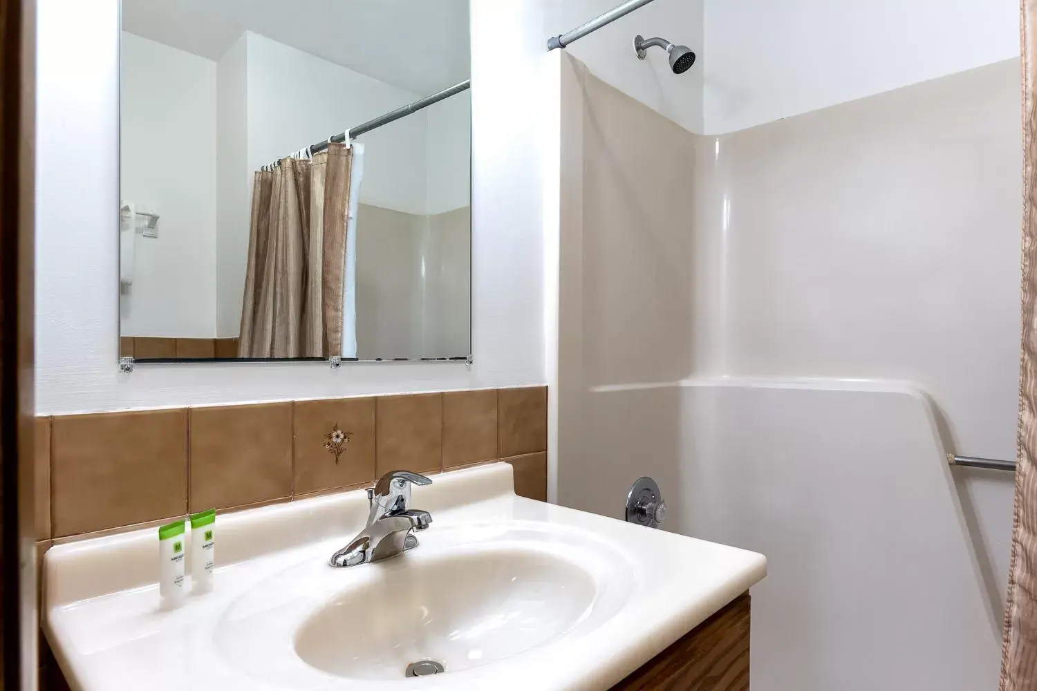 Bathroom in Rock Reef Resort