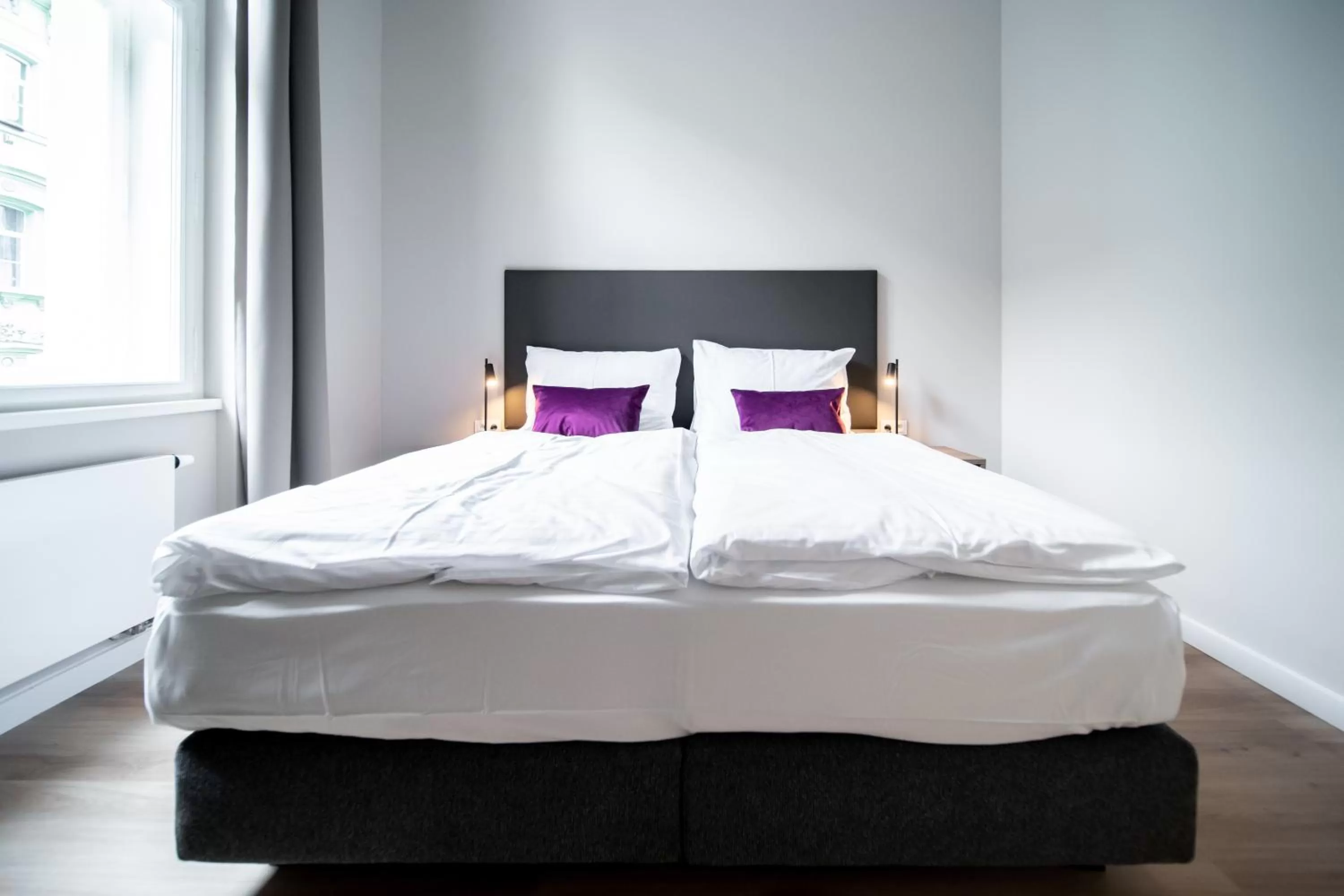 Bed in Karl BY ZEITRAUM