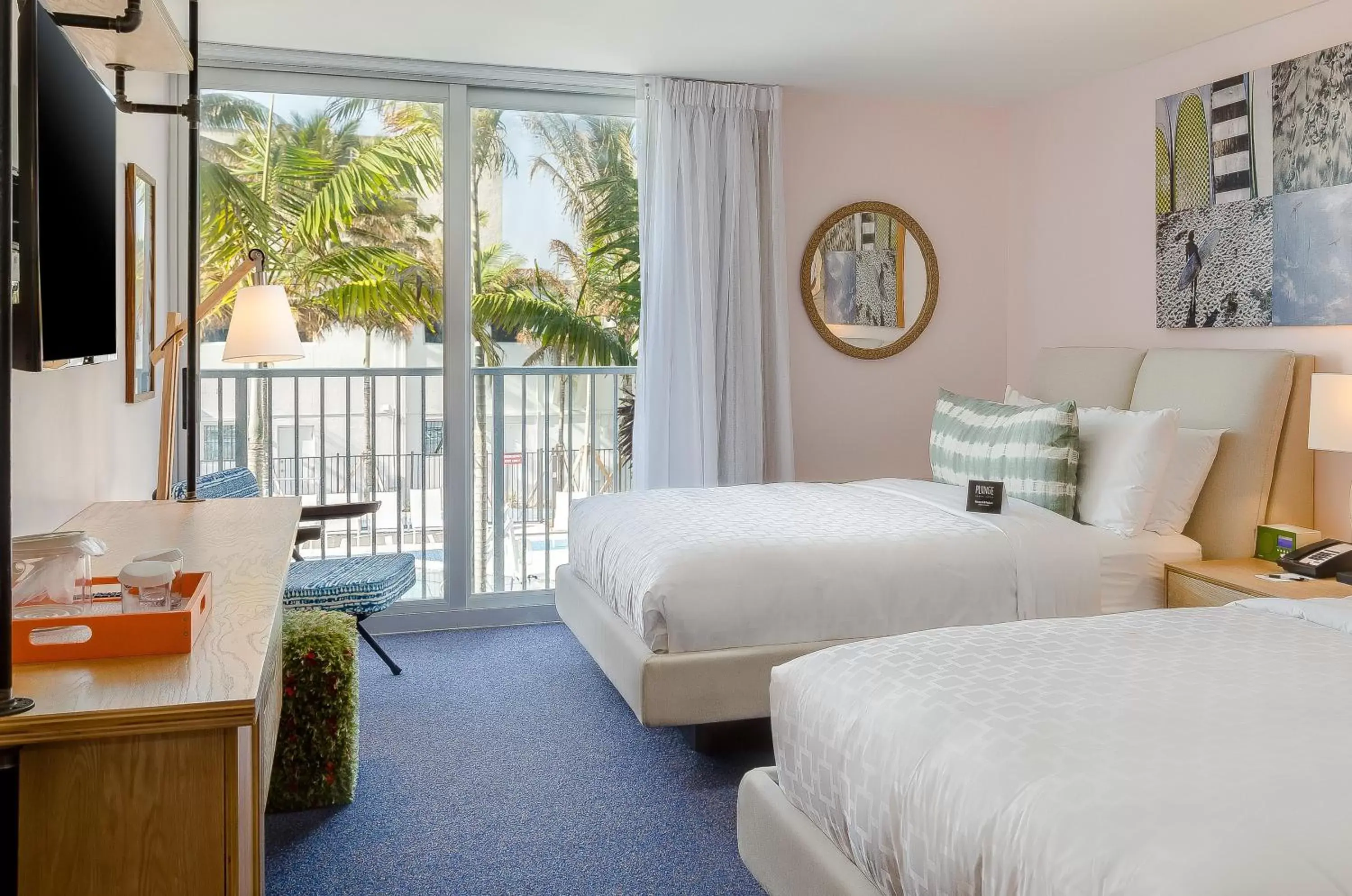 Bedroom, Bed in Plunge Beach Resort