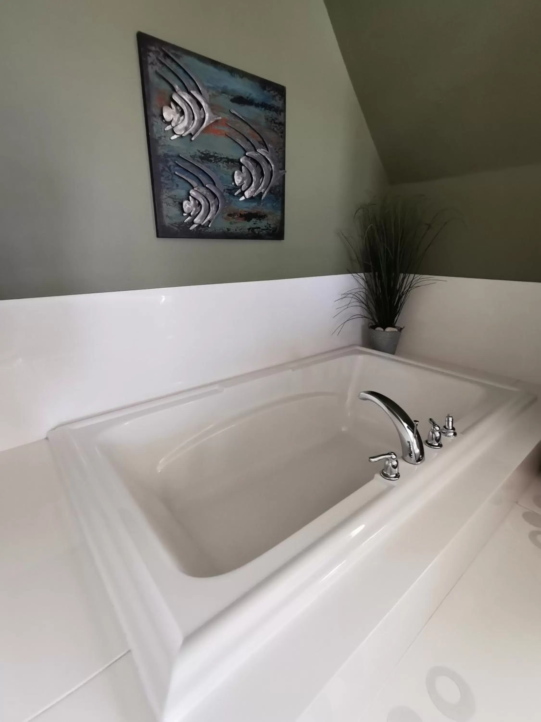 Bathroom in Inn on the Harbour and Telegraph House