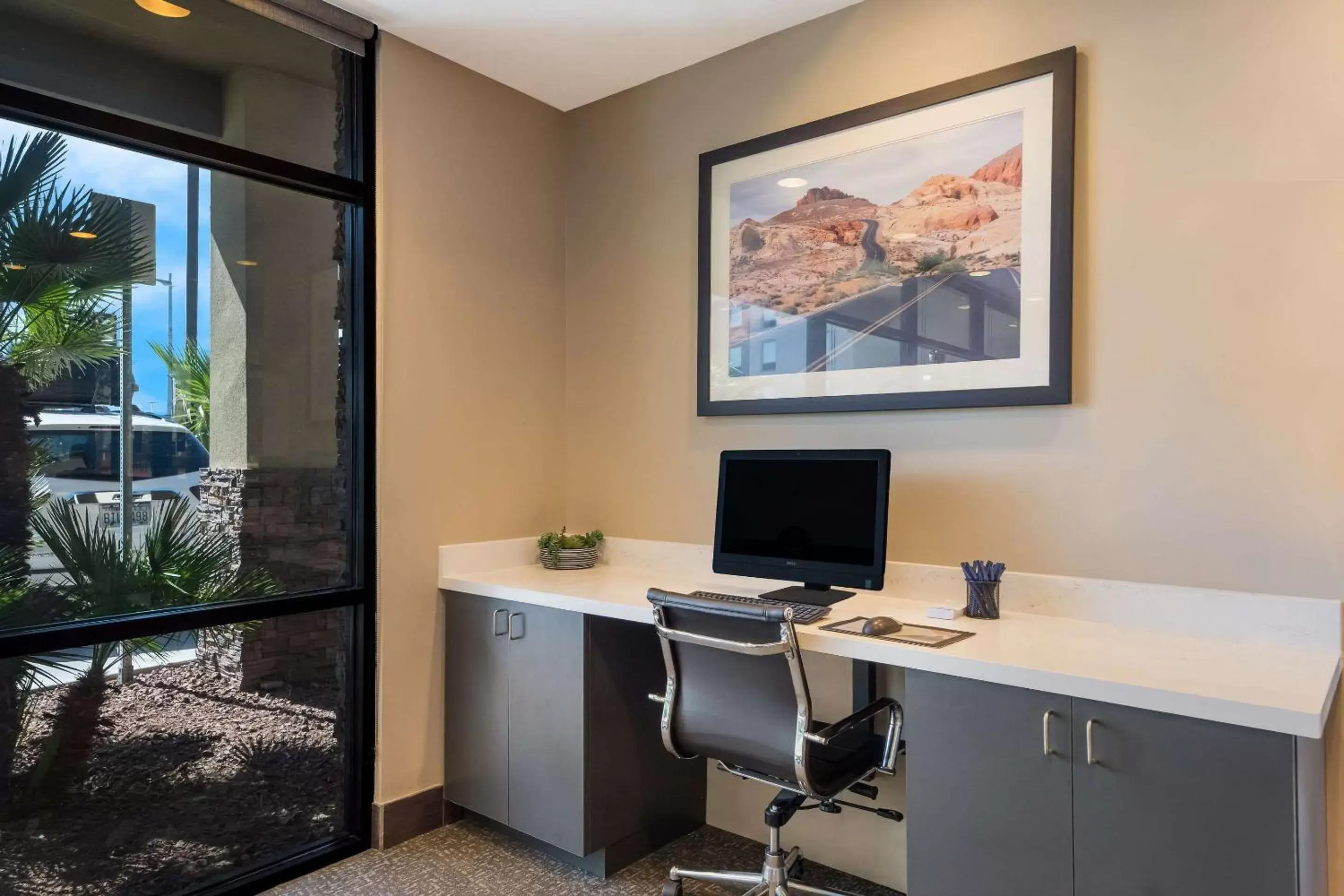 Business facilities in Comfort Inn & Suites Las Vegas - Nellis