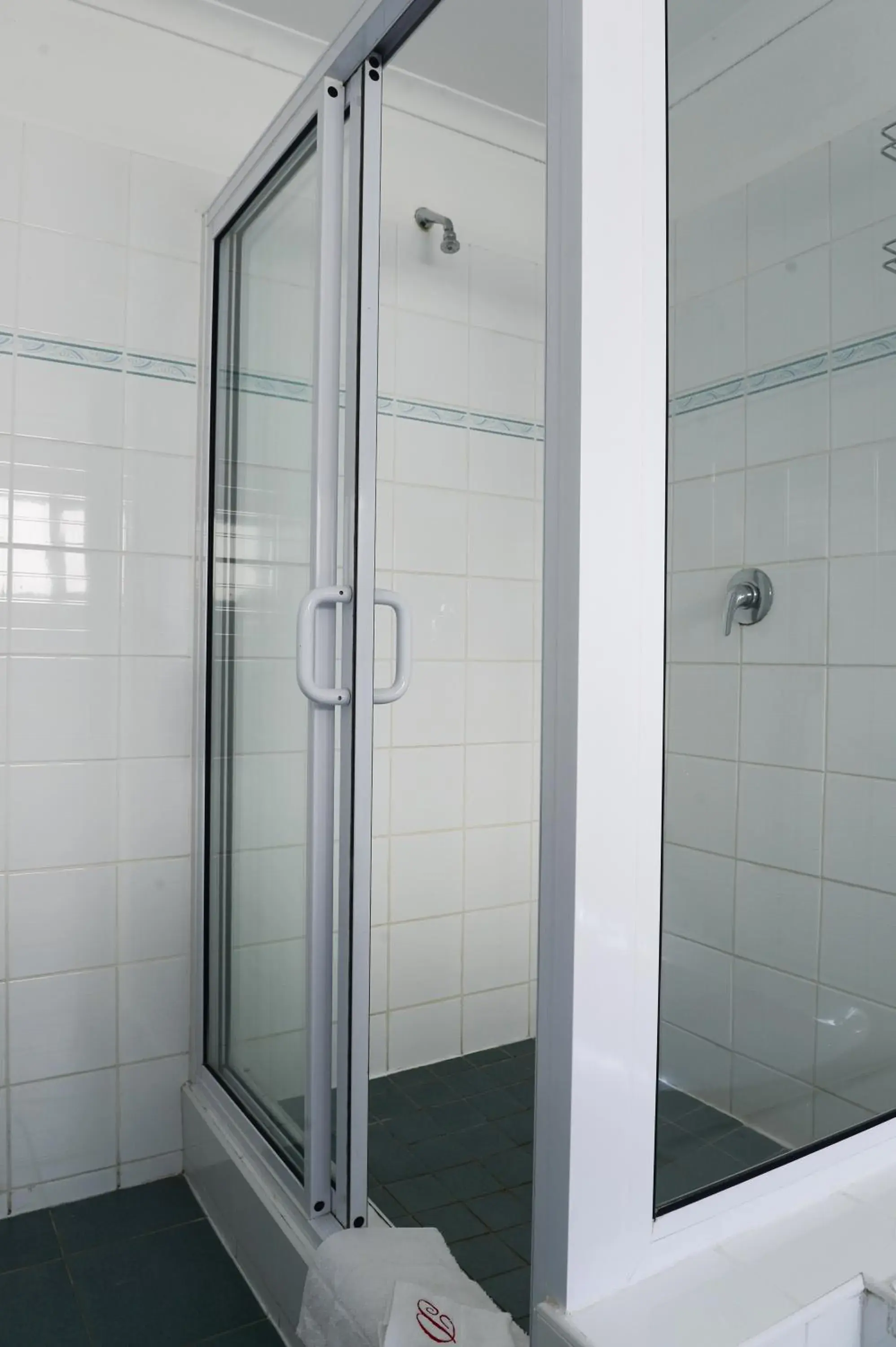 Bathroom in De Wingerd Wijnland Lodge