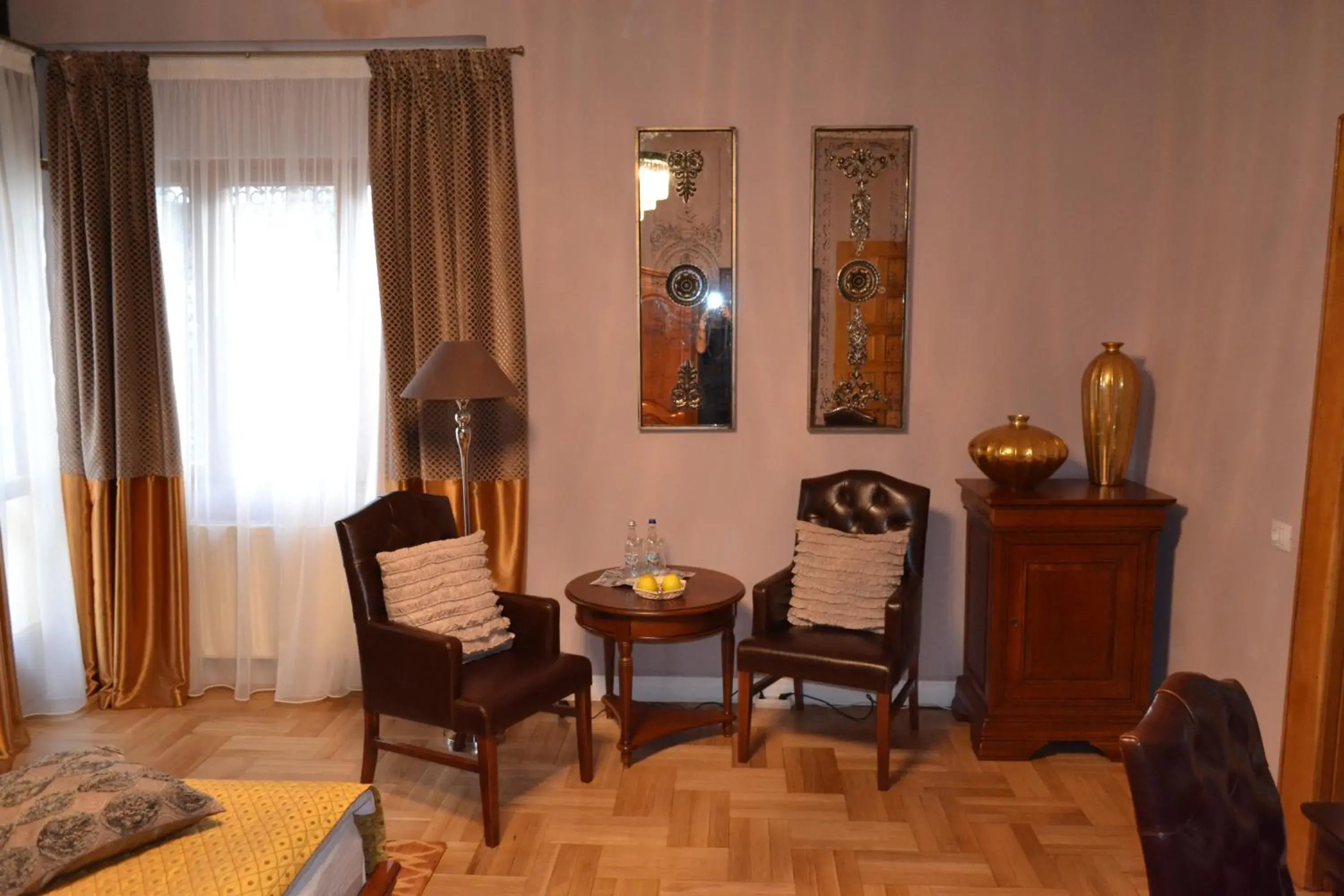 Photo of the whole room, Seating Area in Casa Cranta