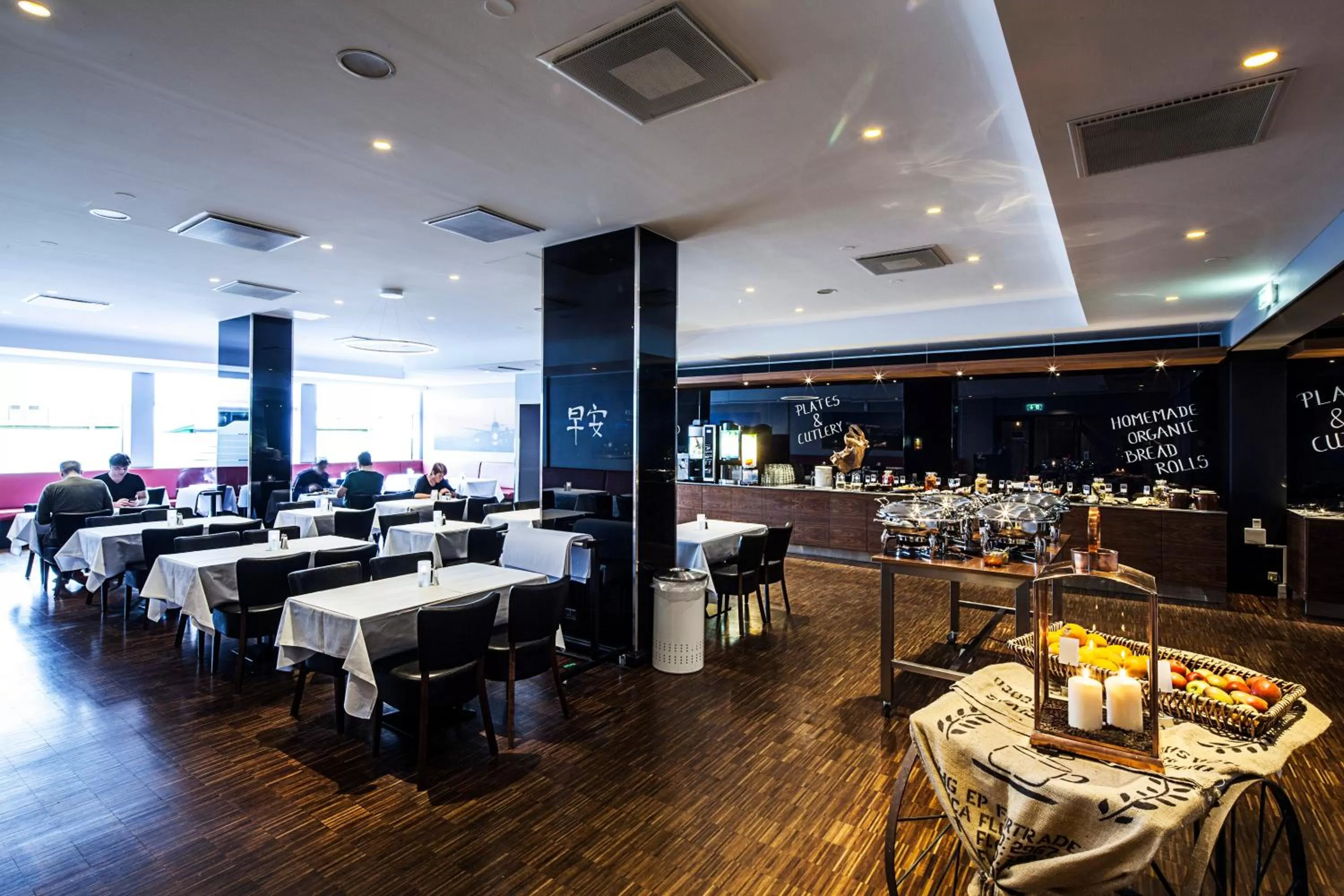 Restaurant/places to eat in Best Western Plus Airport Hotel