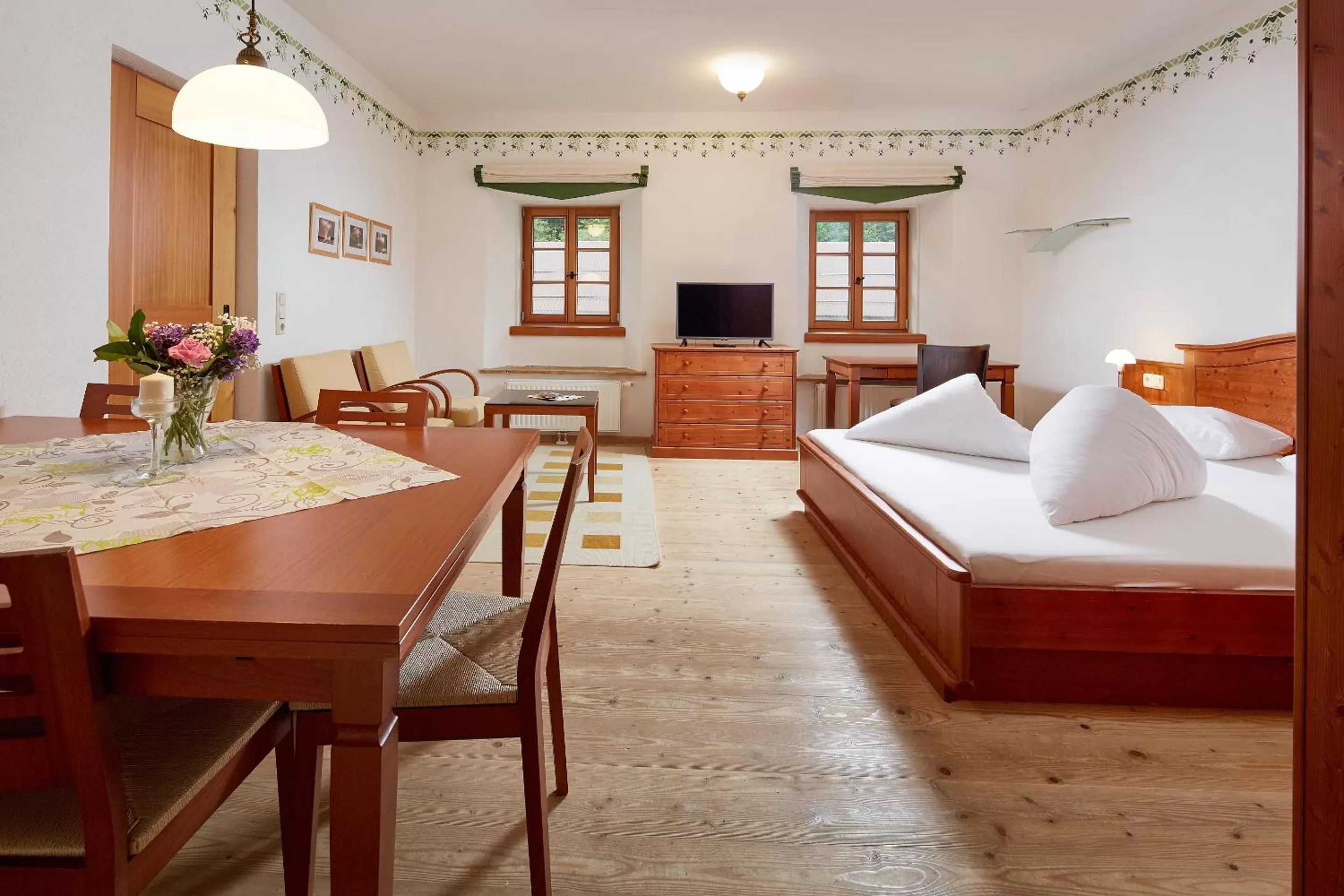 Apartment (6 Adults) in Gasthof Salzstadl