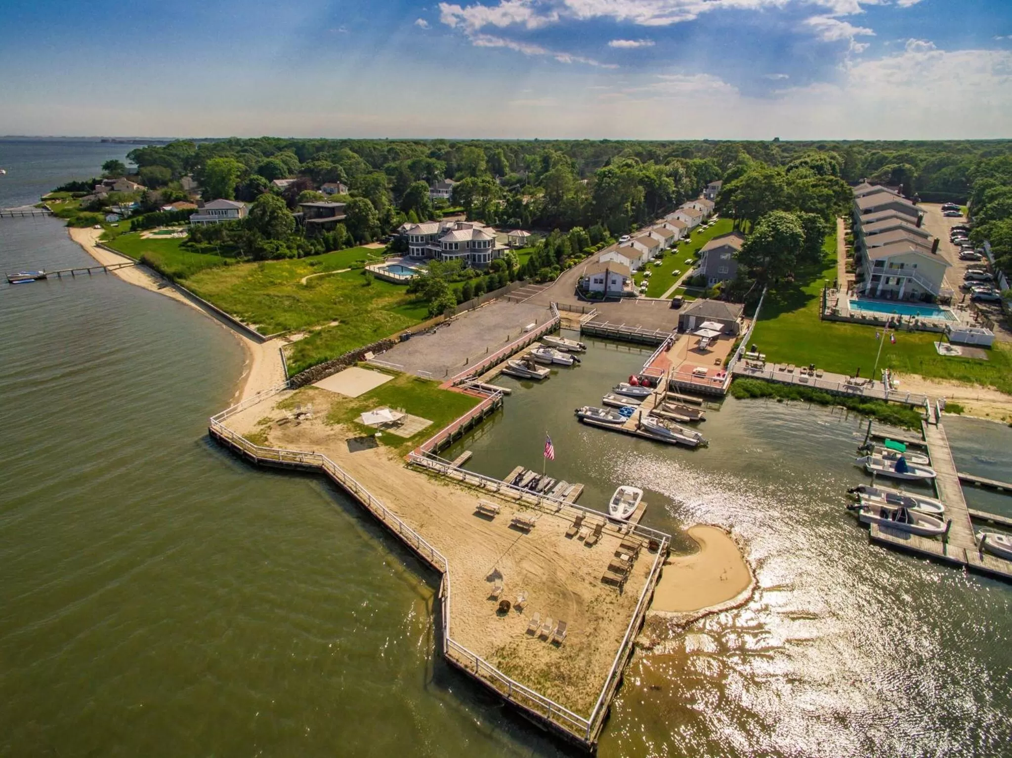 Bird's eye view, Bird's-eye View in Colonial Shores Resort