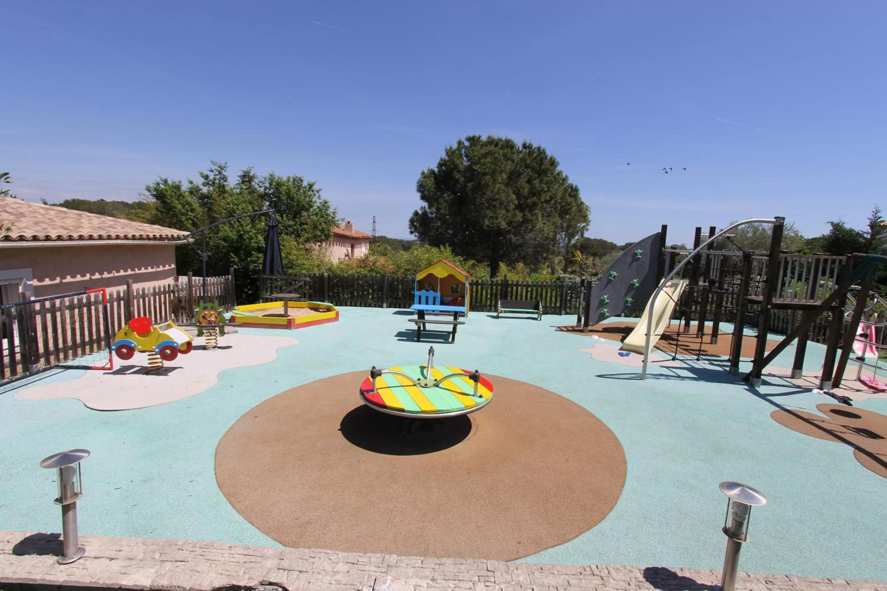 Chambre d'hôte "HAVRE DE PAIX" Prestige jacuzzi, hammam, sauna, PISCINE Mougins Cannes Grasse