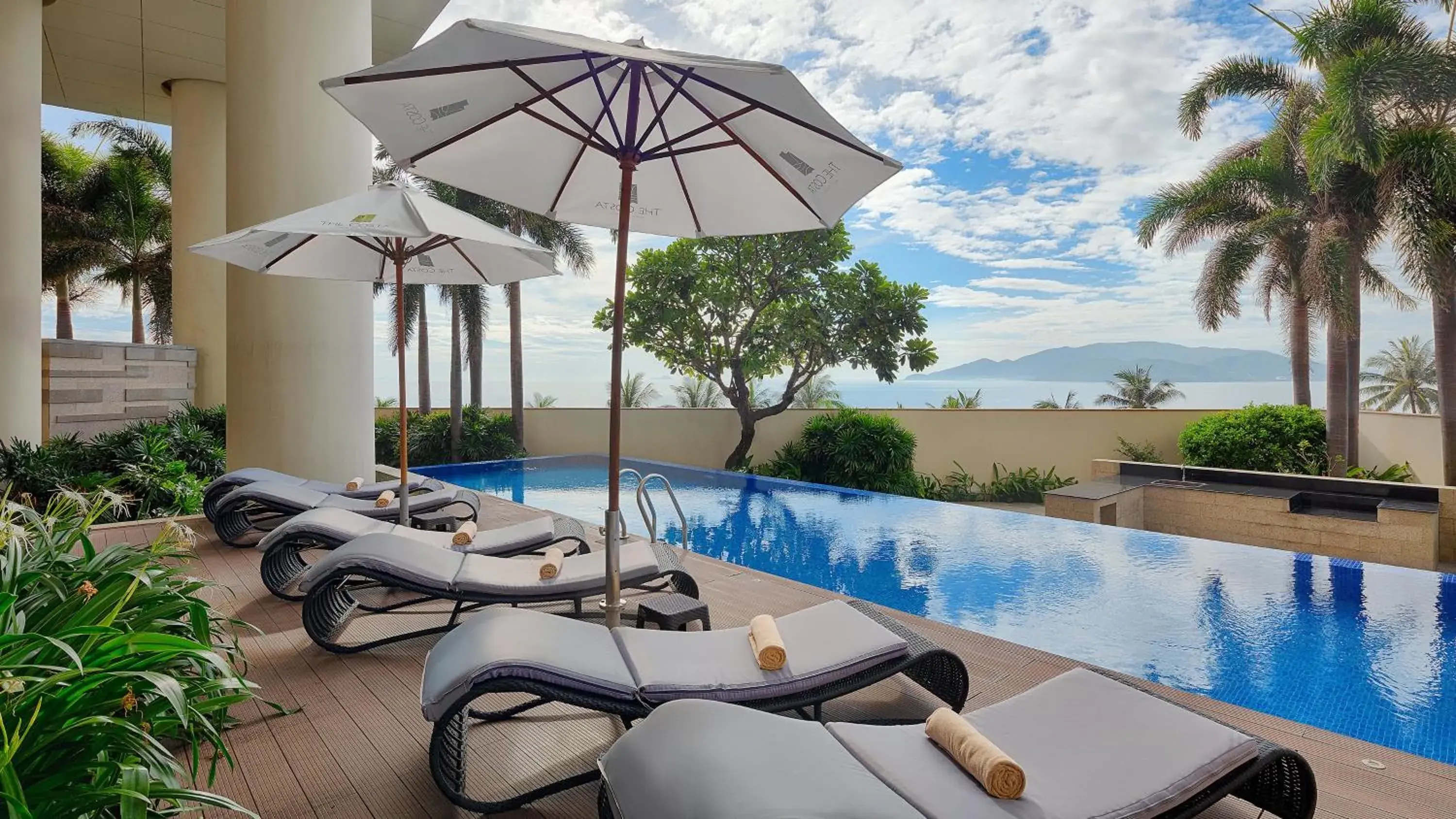 Swimming Pool in Costa Executive Residences