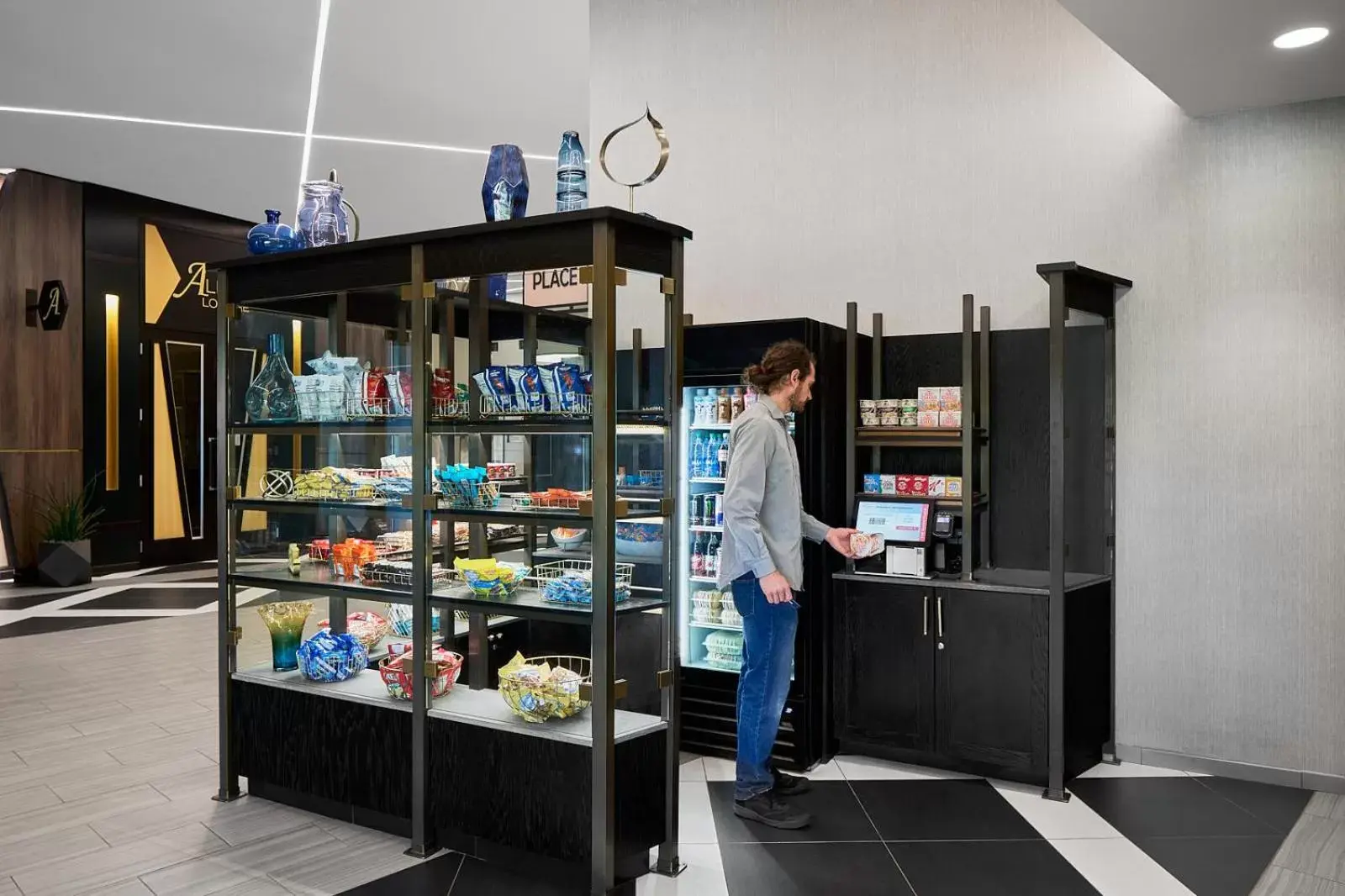 Restaurant/places to eat in Crowne Plaza Providence-Warwick (Airport) by IHG Restaurant/places to eat in Crowne Plaza Providence-Warwick (Airport) by IHG