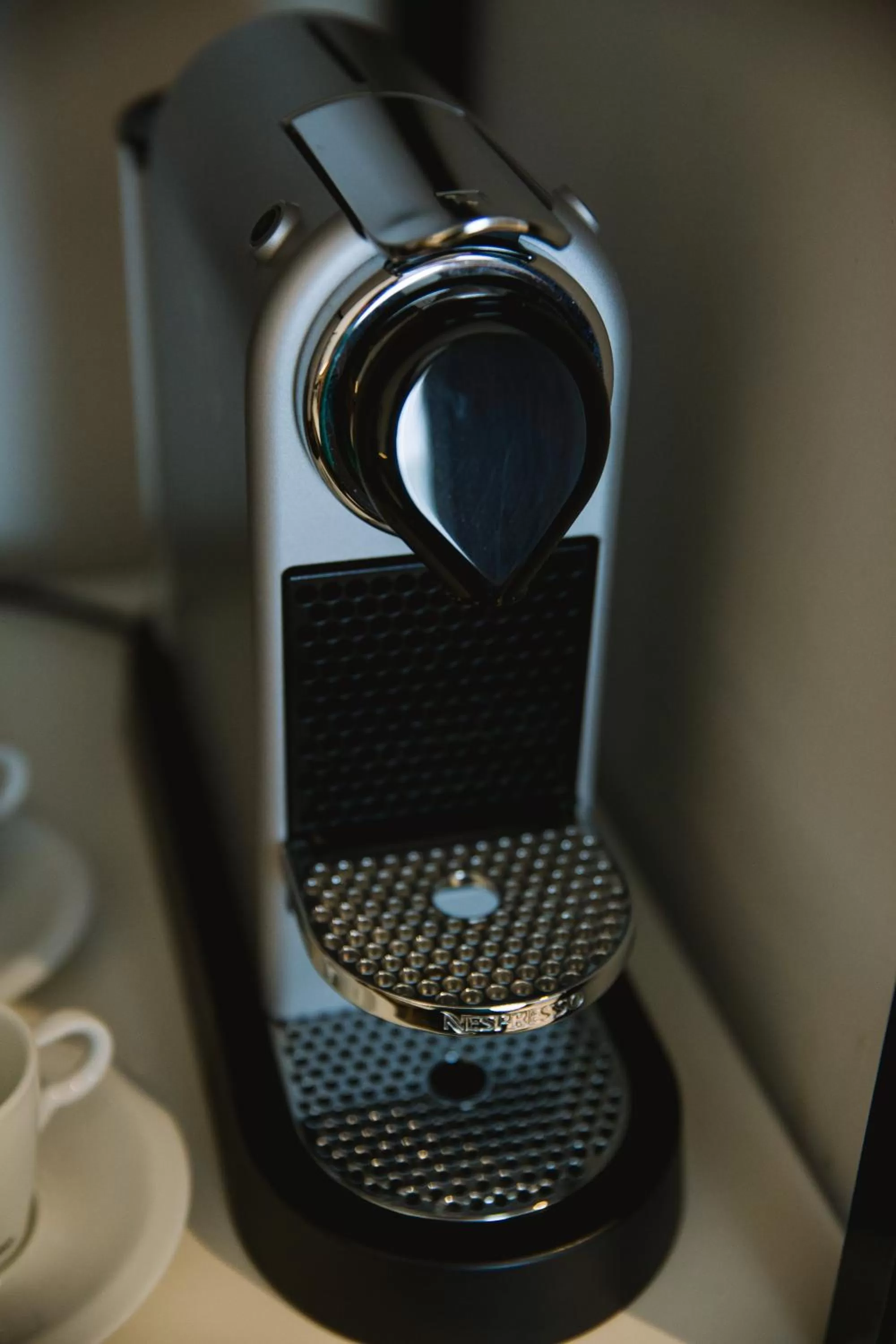 Coffee/tea facilities in Mercure Avignon Gare TGV