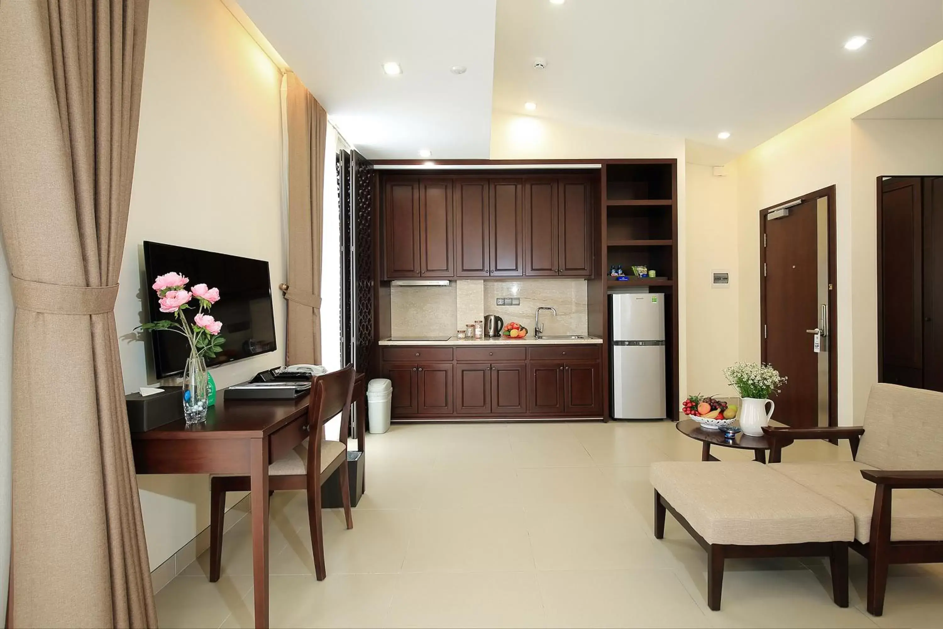 Kitchen or kitchenette, Dining Area in Glenwood City Resort