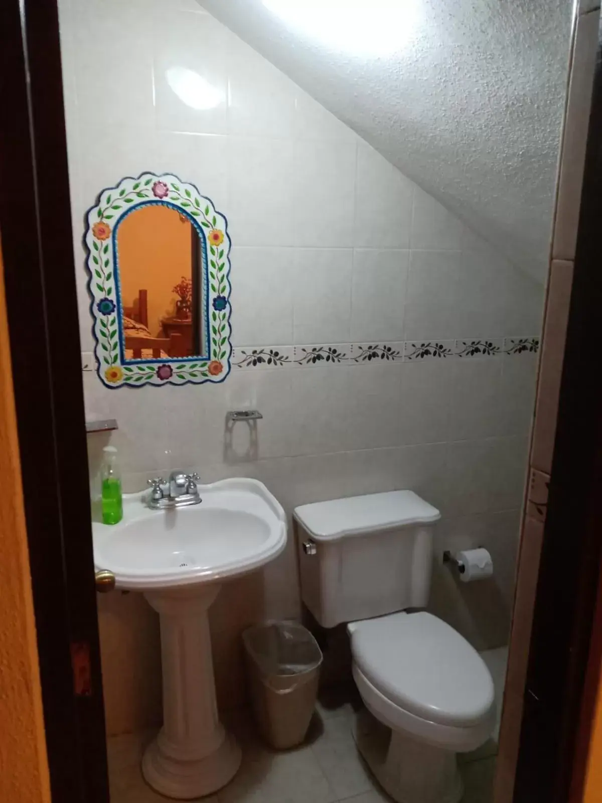 Bathroom in La Casa Rosa Guanajuato