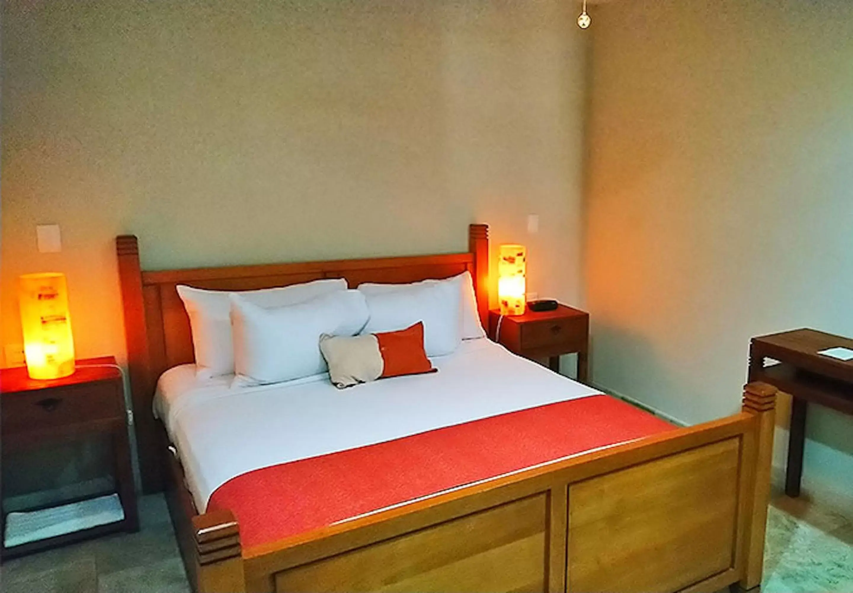 Bed in Acanto Hotel Playa del Carmen, Trademark Collection by Wyndham