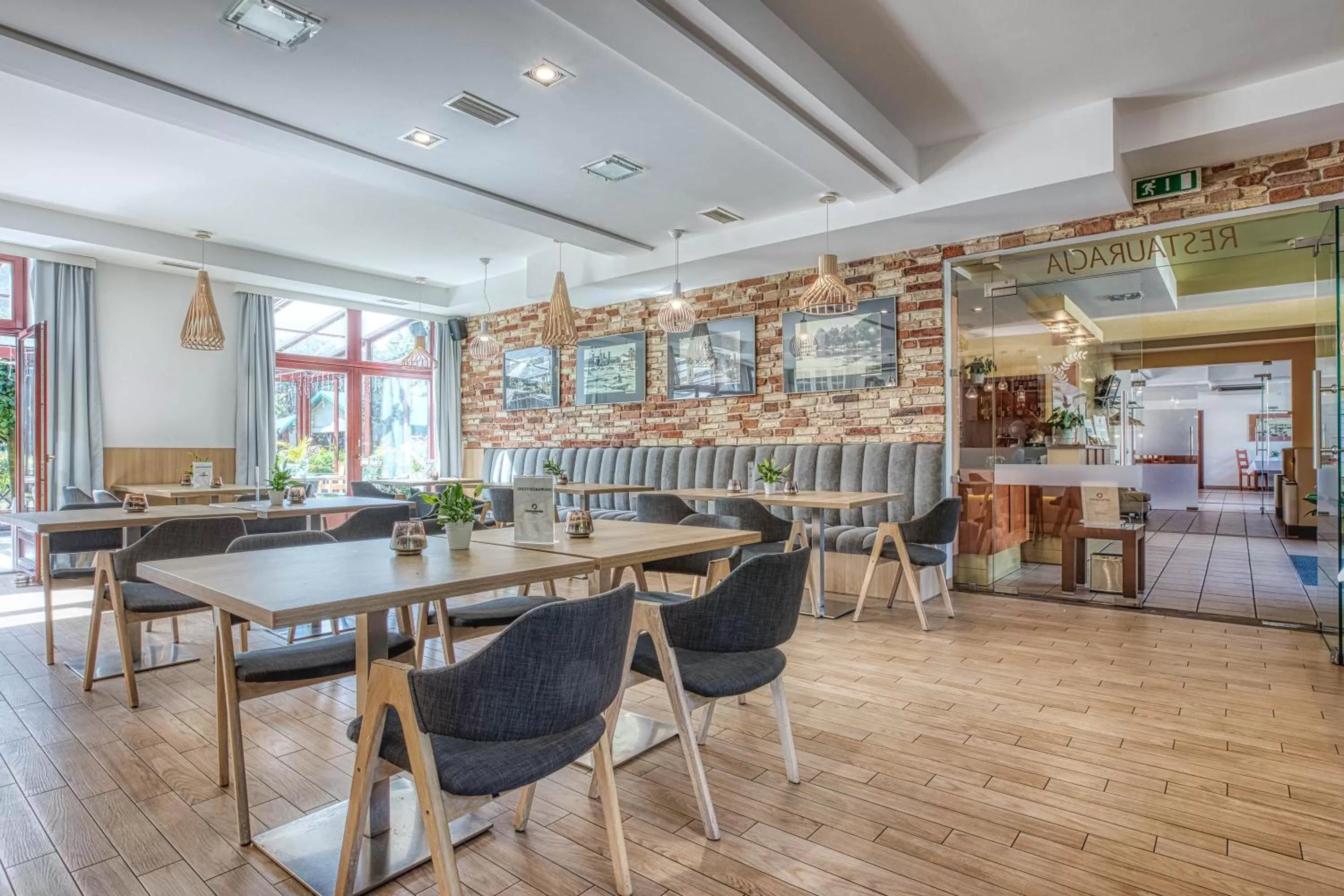 Restaurant/places to eat in Dom Oliwski