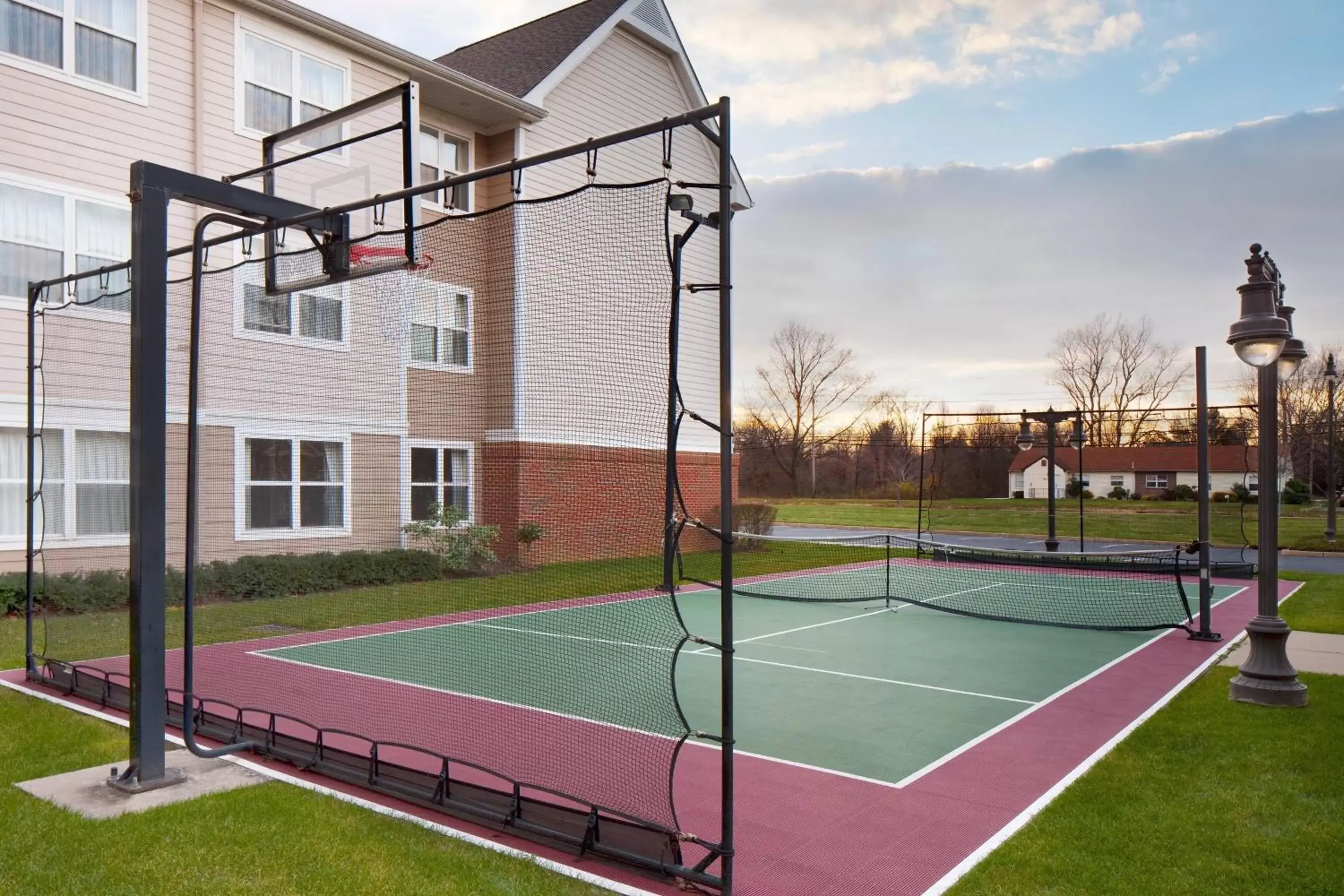 Fitness centre/facilities, Tennis/Squash in Residence Inn Cranbury South Brunswick
