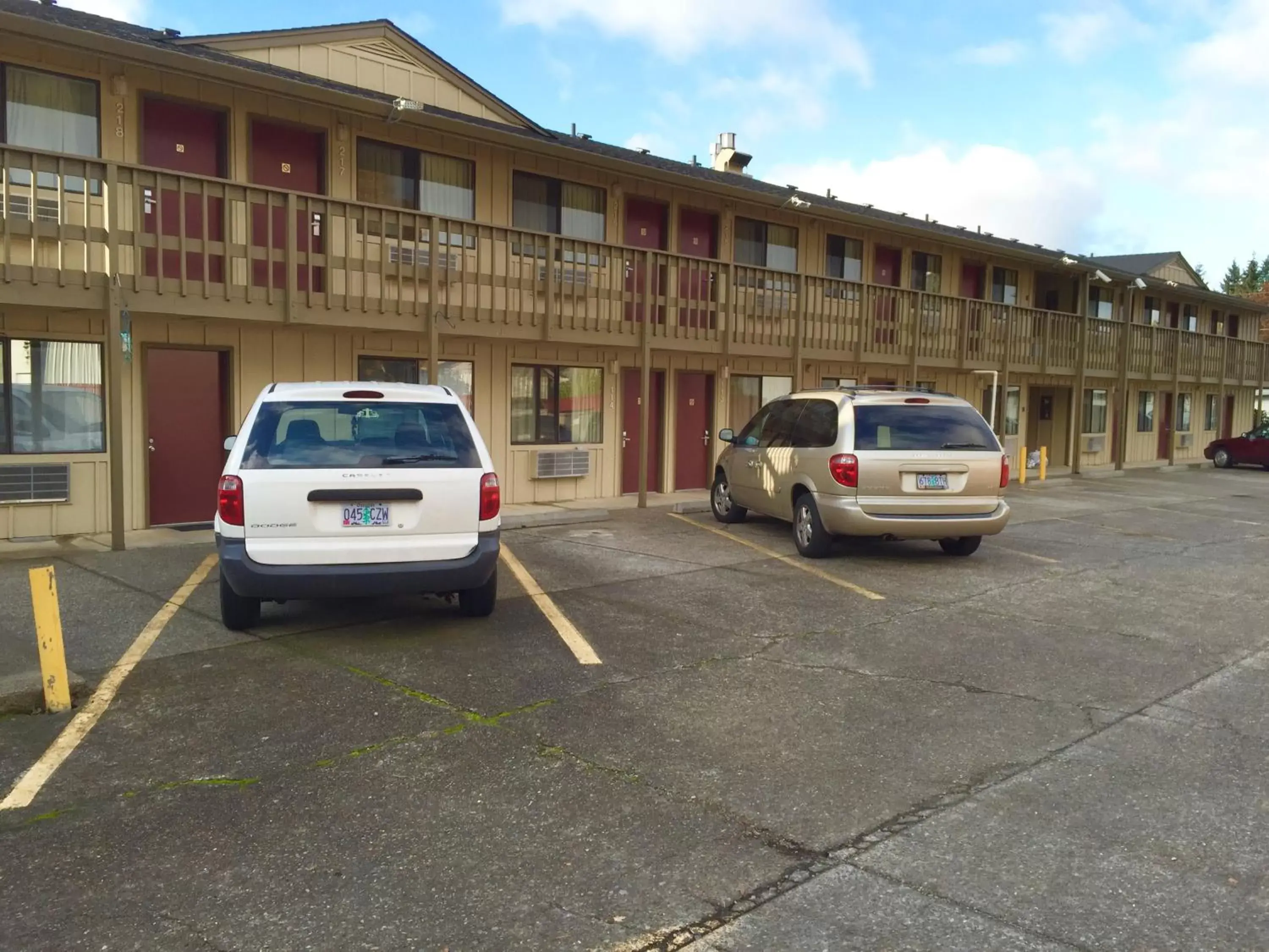 Balcony/Terrace, Property Building in Stagecoach Inn Motel