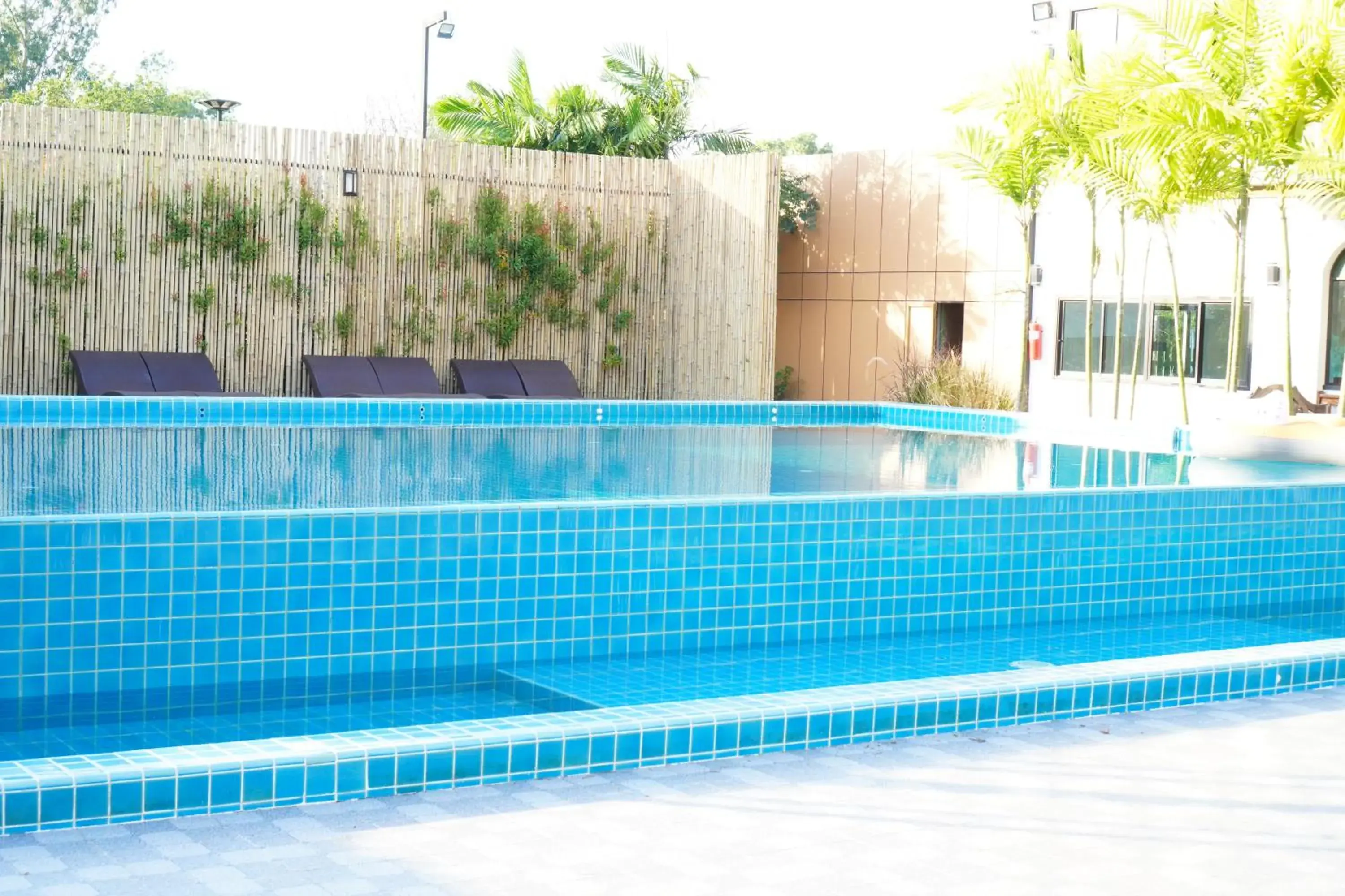 Pool view, Swimming Pool in Green Terrace Resort & Restaurant