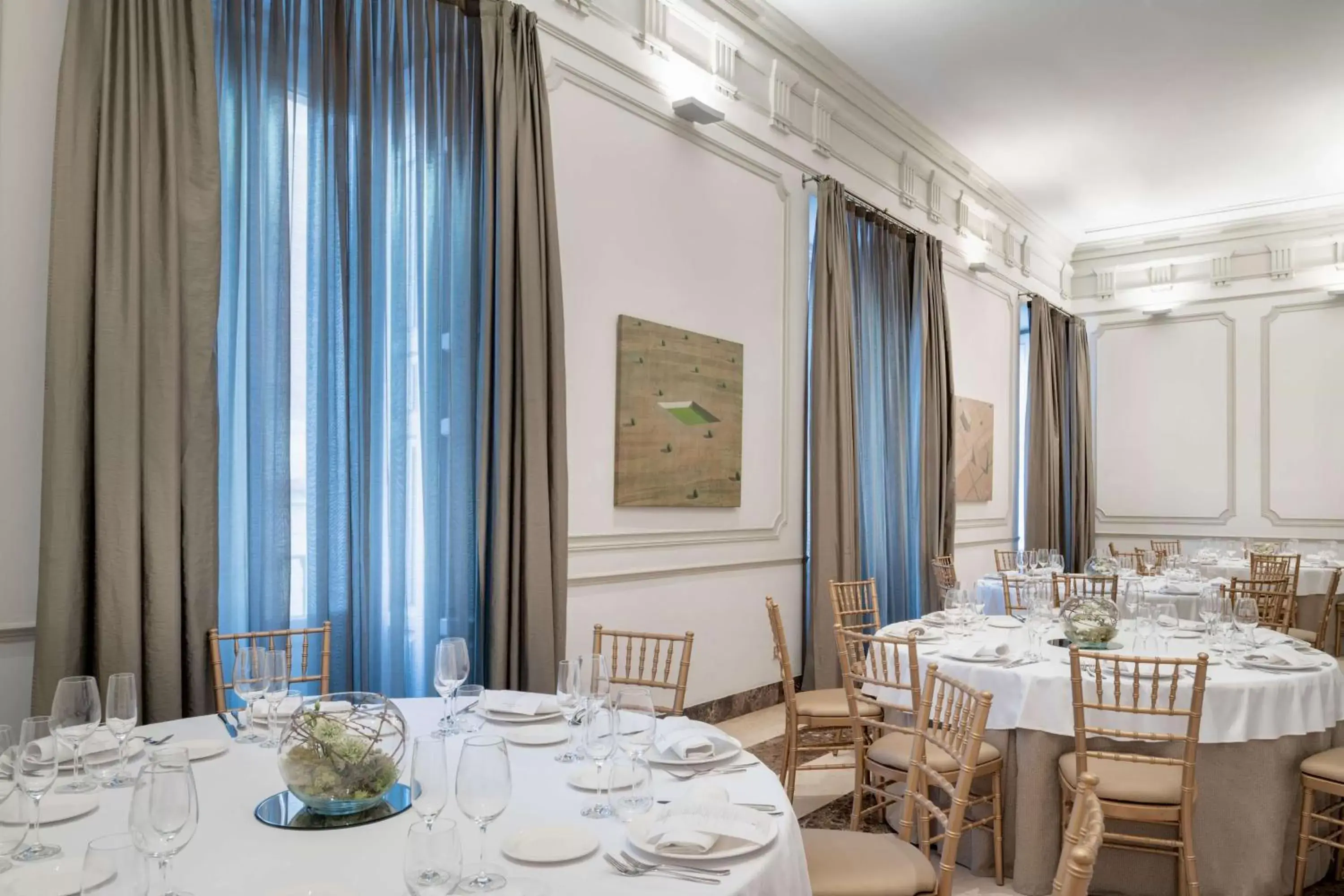 Meeting/conference room, Restaurant/Places to Eat in NH Collection Madrid Palacio de Tepa