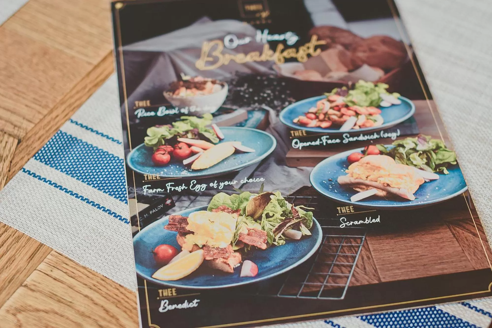 Dining area in THEE Vijit Lanna by TH District