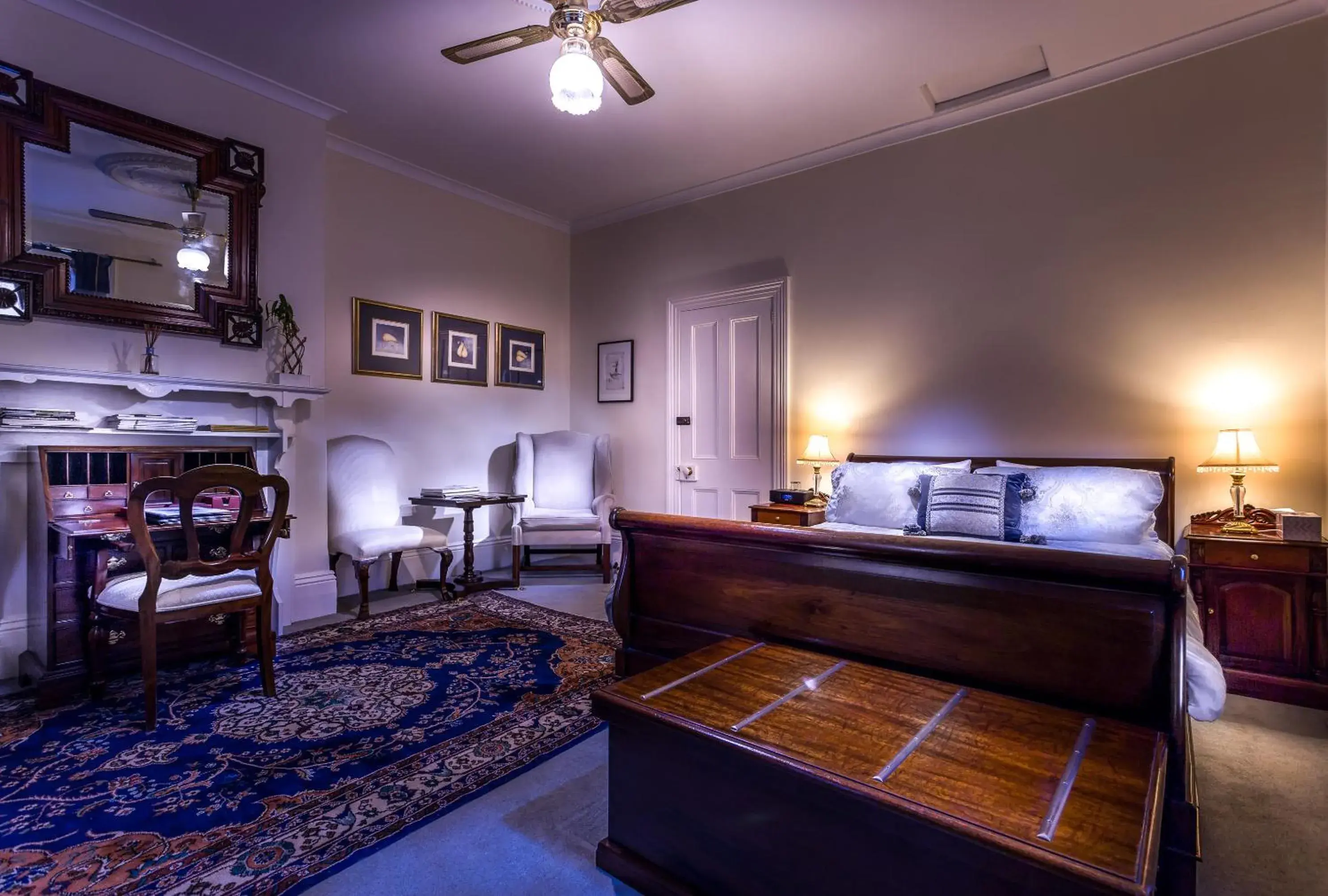 Double Room with Garden View - Endeavor in Fothergills of Fremantle Double Room with Garden View - Endeavor in Fothergills of Fremantle