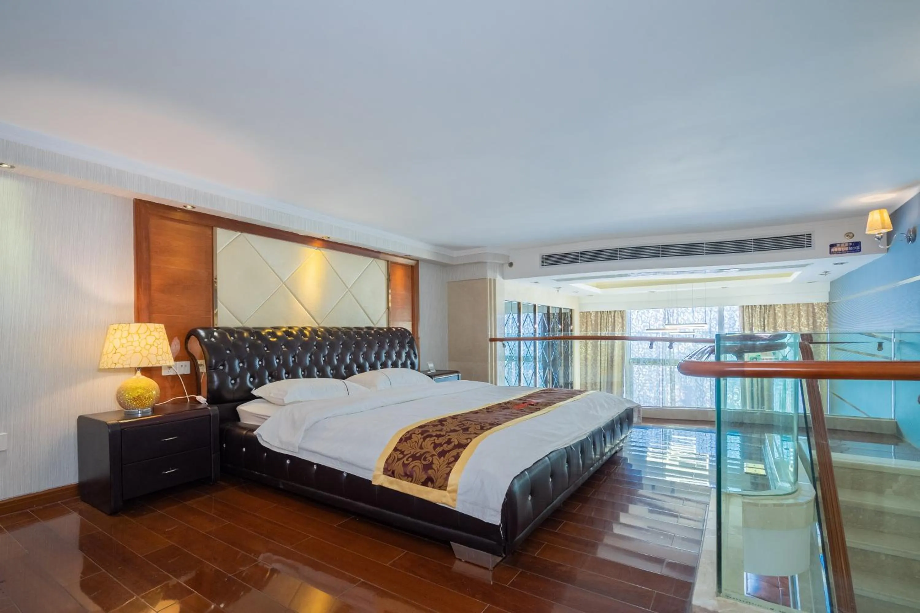 bunk bed, Bed in Guangzhou Hakka Apartment Beijing Road