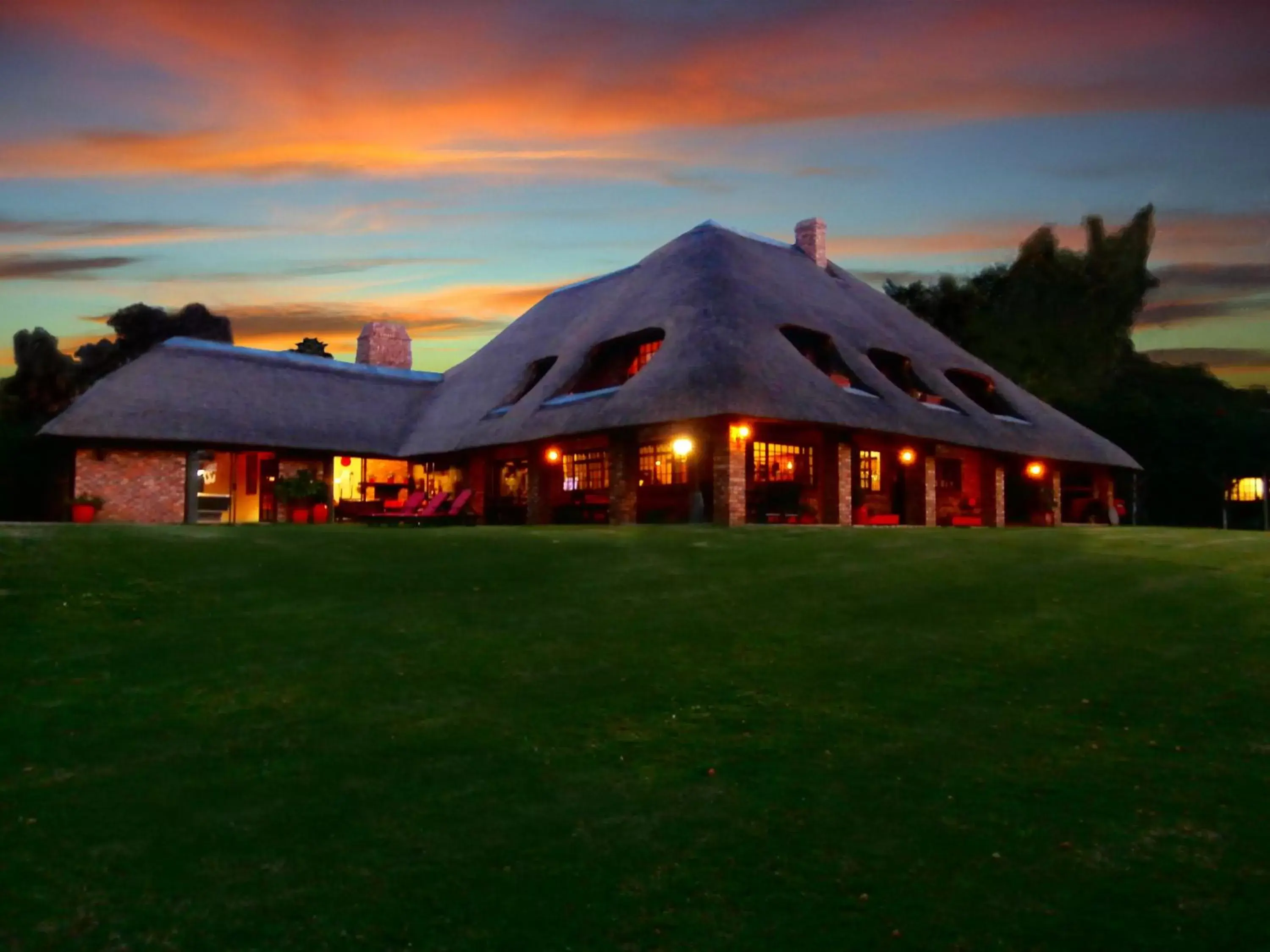 Property Building in African Footprints Lodge