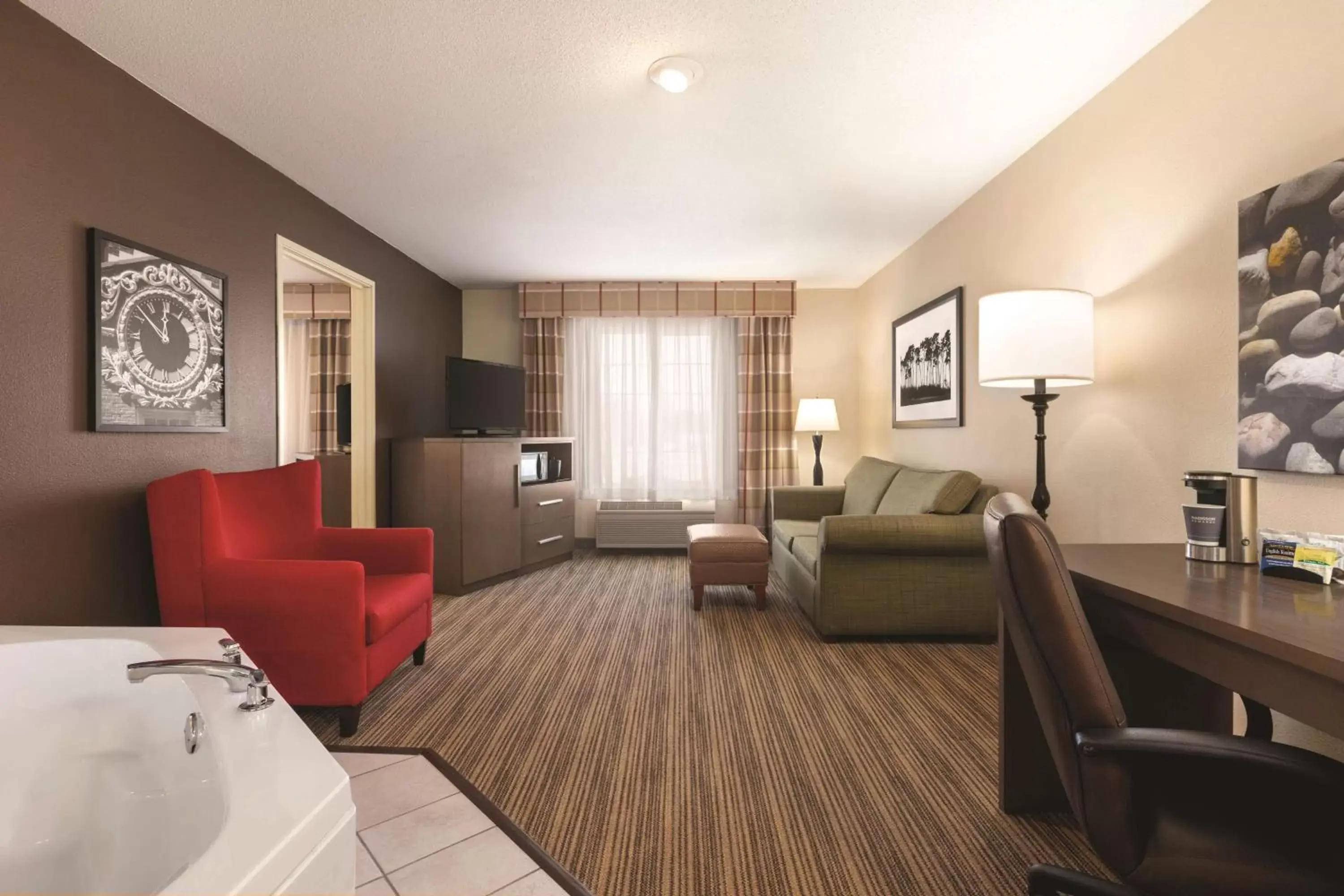 Photo of the whole room, Seating Area in Country Inn & Suites by Radisson, Albert Lea, MN