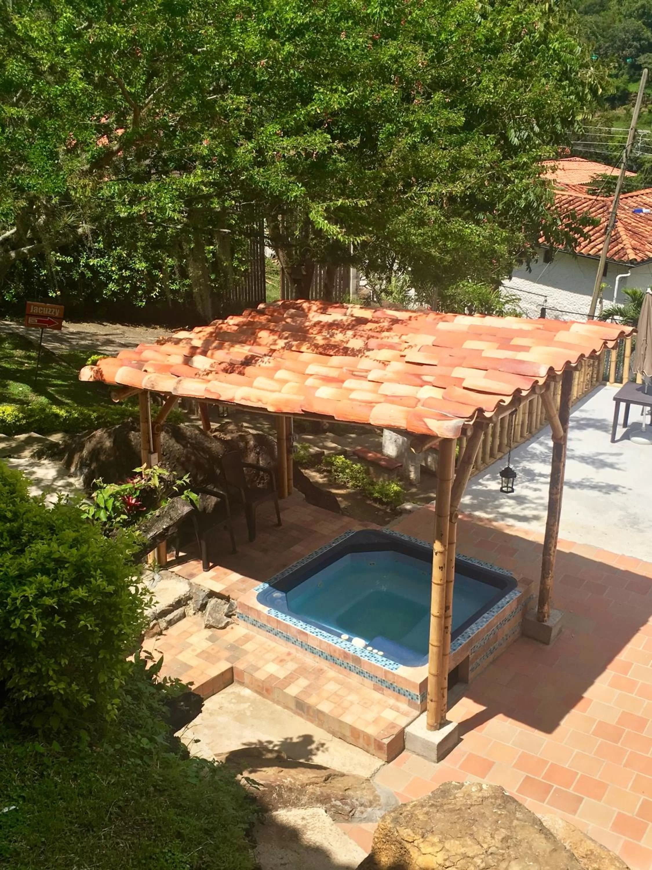 Hot Tub, Pool View in Hotel Terrazas de la Candelaria