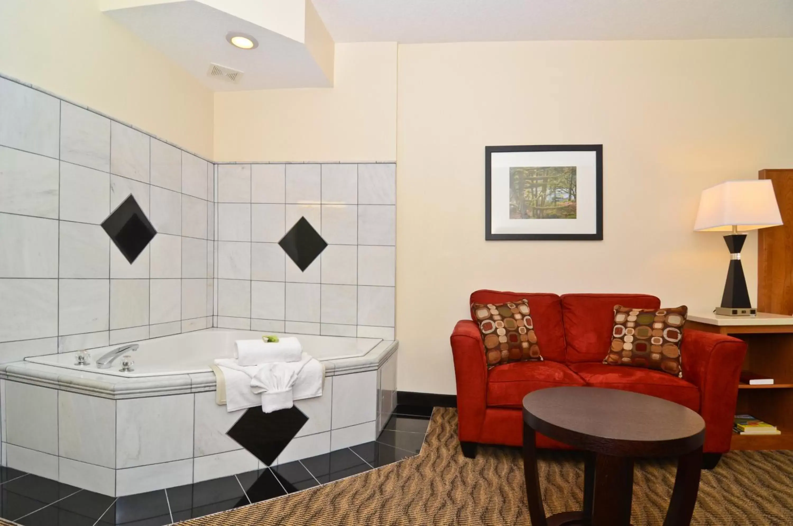 Best Western Plus Park Place Inn & Suites