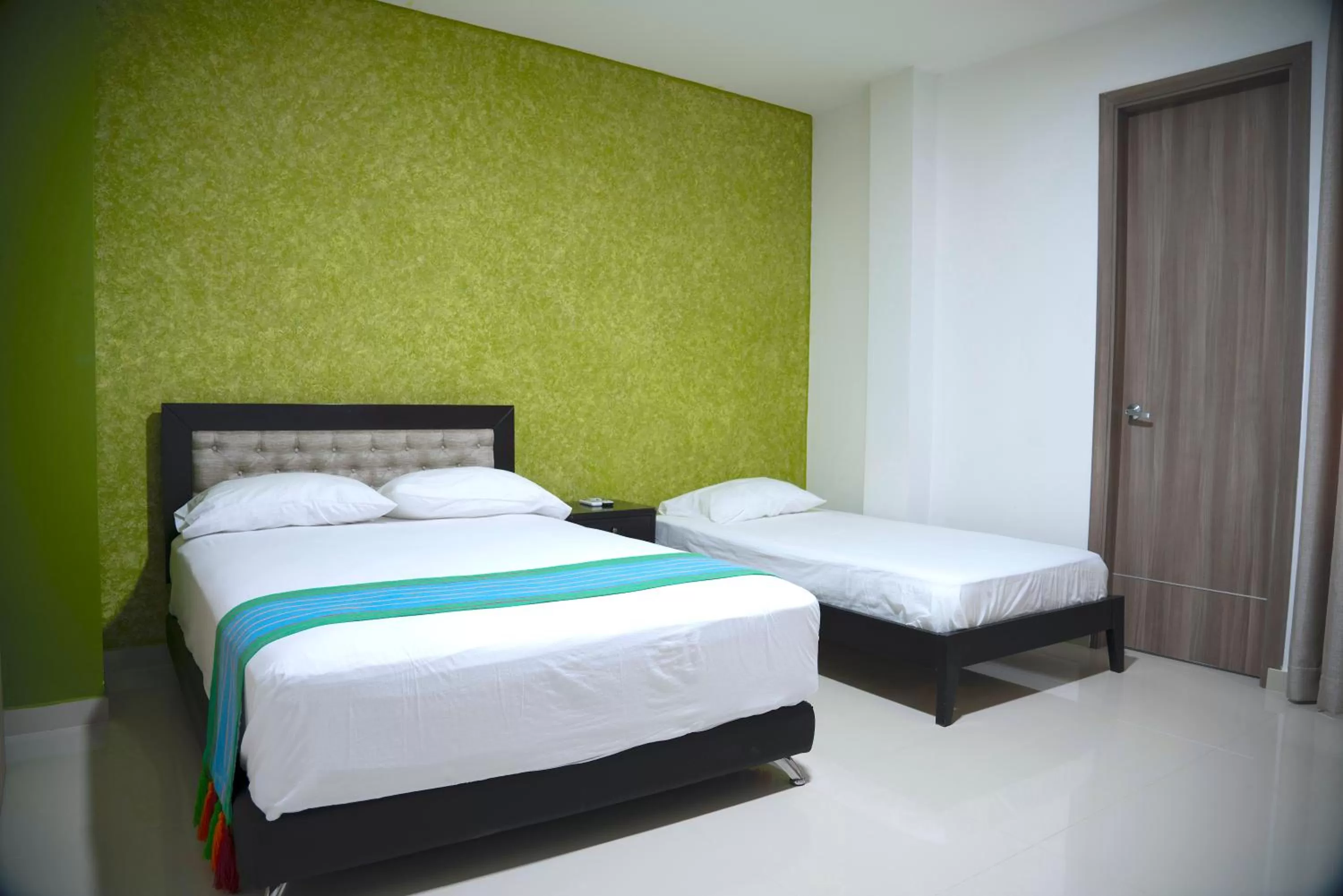 Bed in Hotel Emerawaa