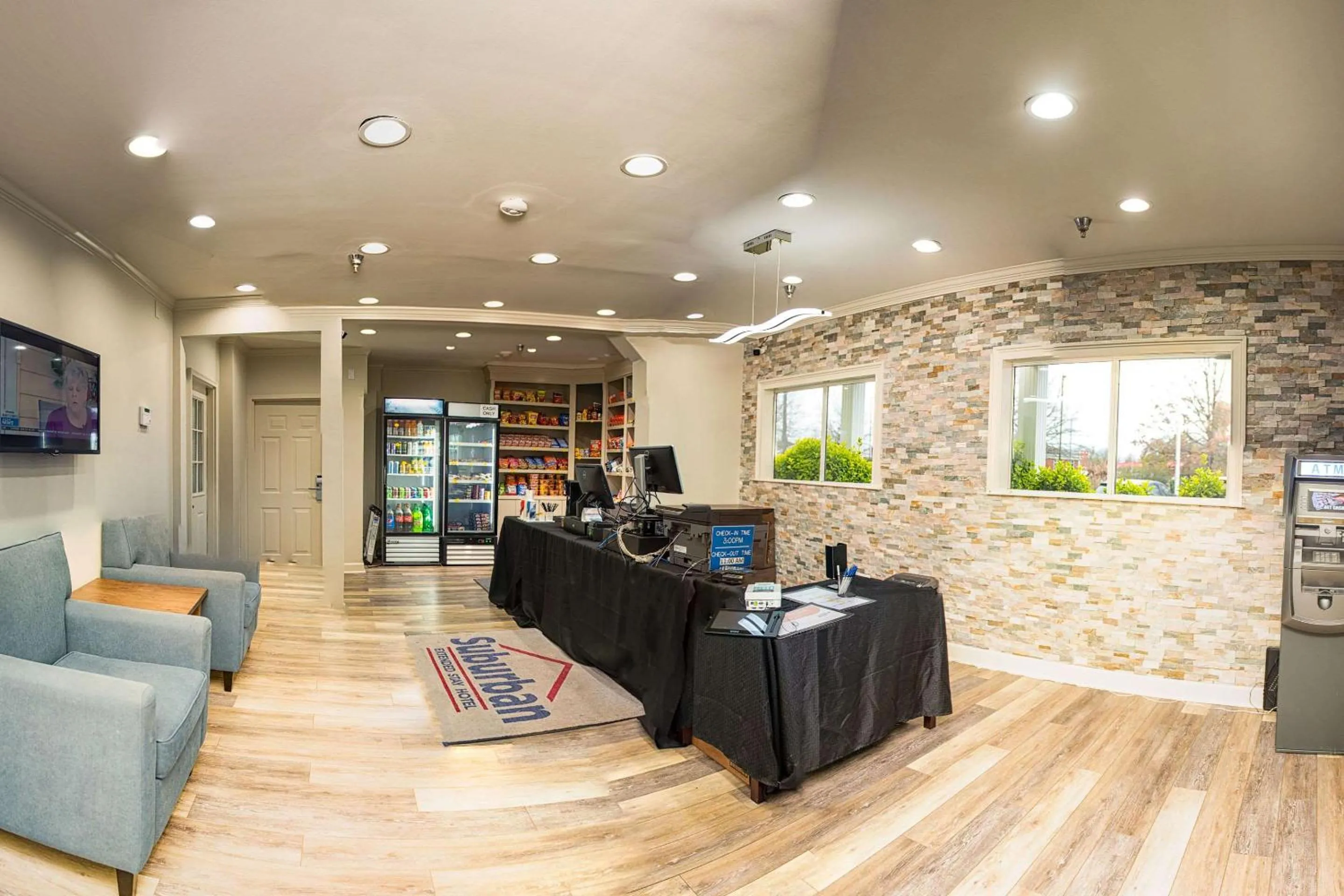 Lobby or reception, Lobby/Reception in Suburban Studios Charlotte-Ballantyne