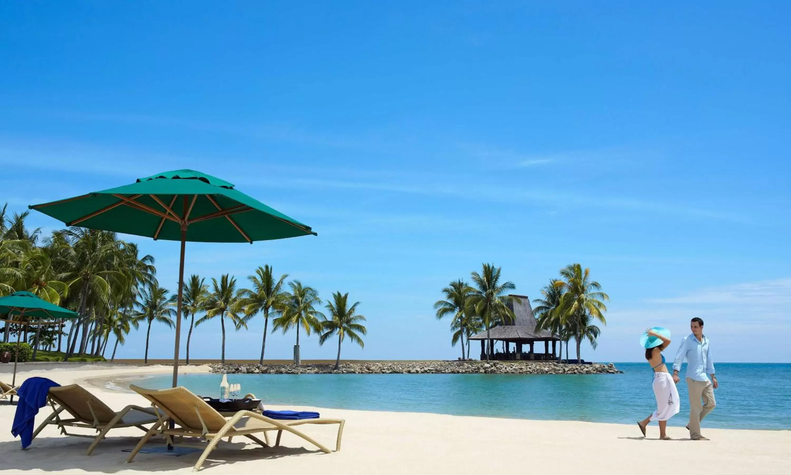 Beach, Swimming Pool in Shangri-La Tanjung Aru, Kota Kinabalu