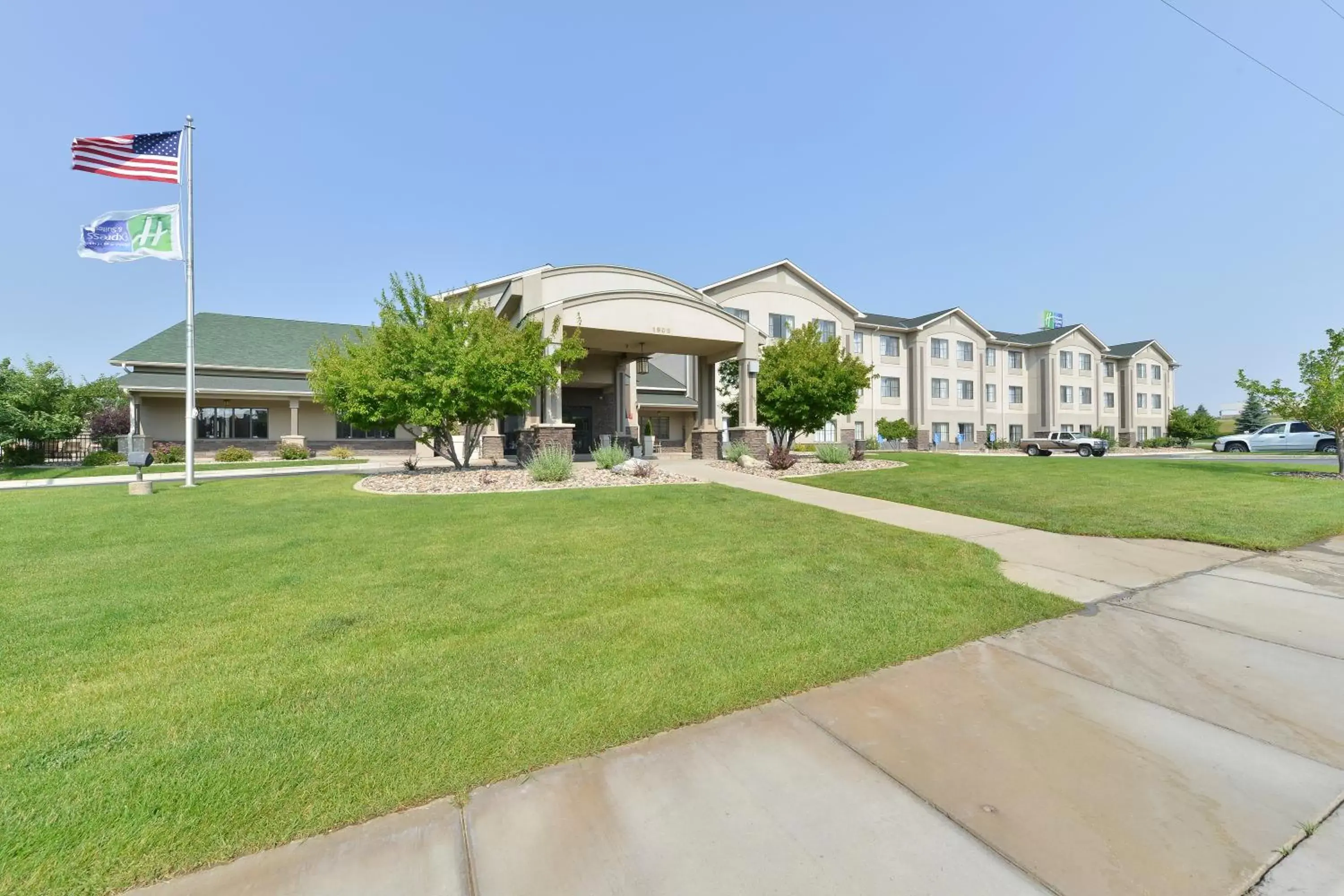 Property building in Holiday Inn Express Hotel & Suites Gillette by IHG Property building in Holiday Inn Express Hotel & Suites Gillette by IHG