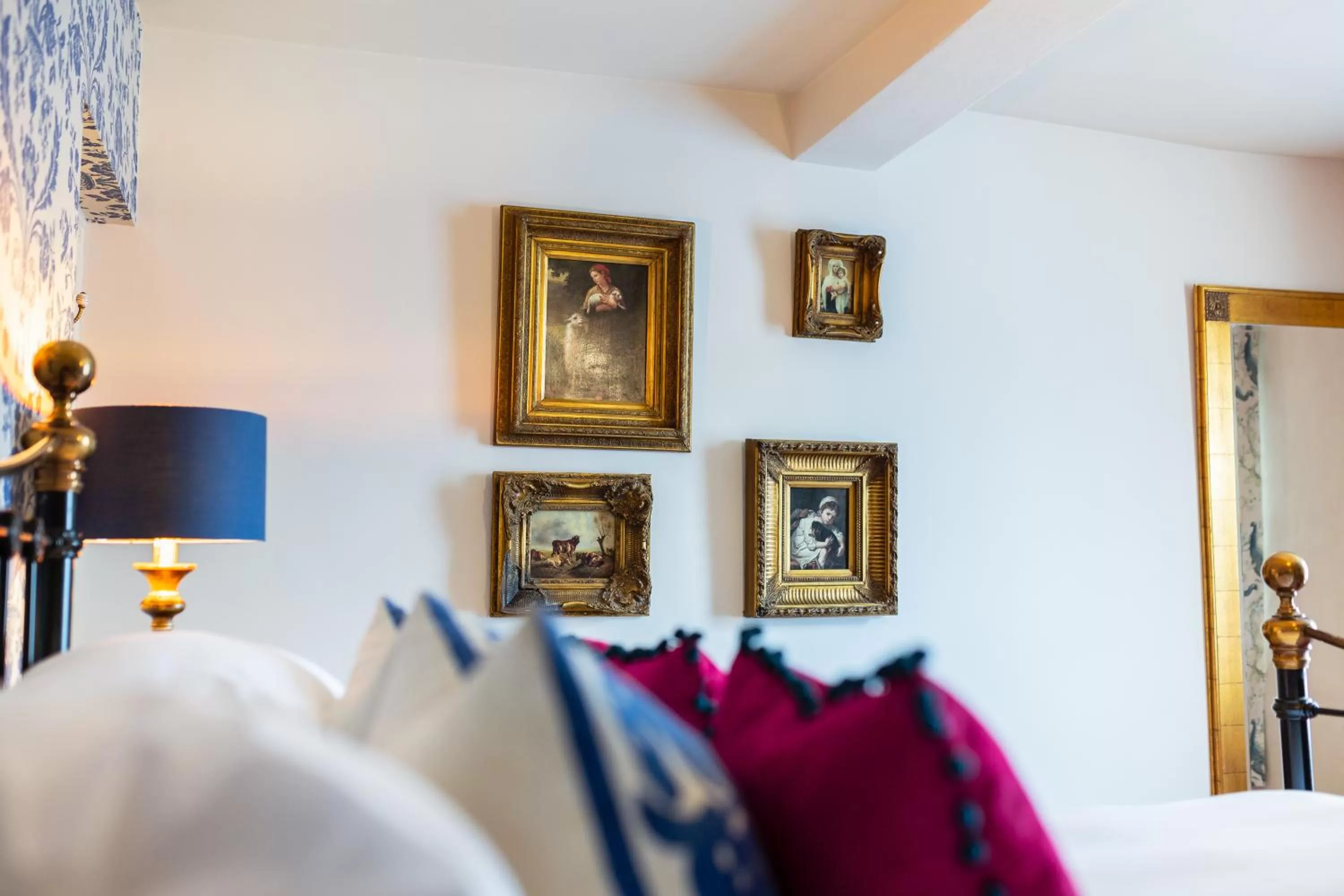 Bedroom in RHUBARB at Drapers Hall