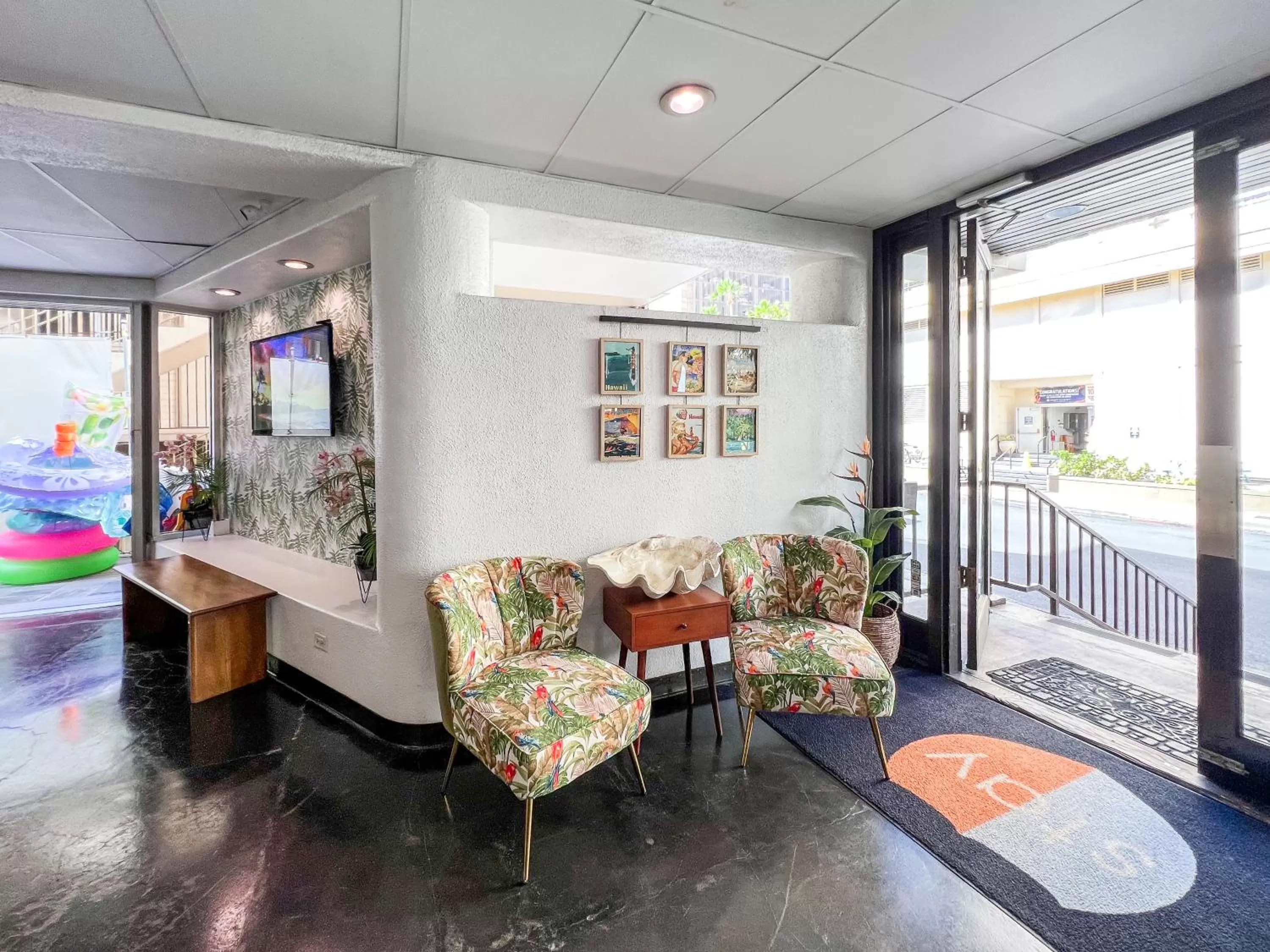 Lobby or reception in Stay Hotel Waikiki